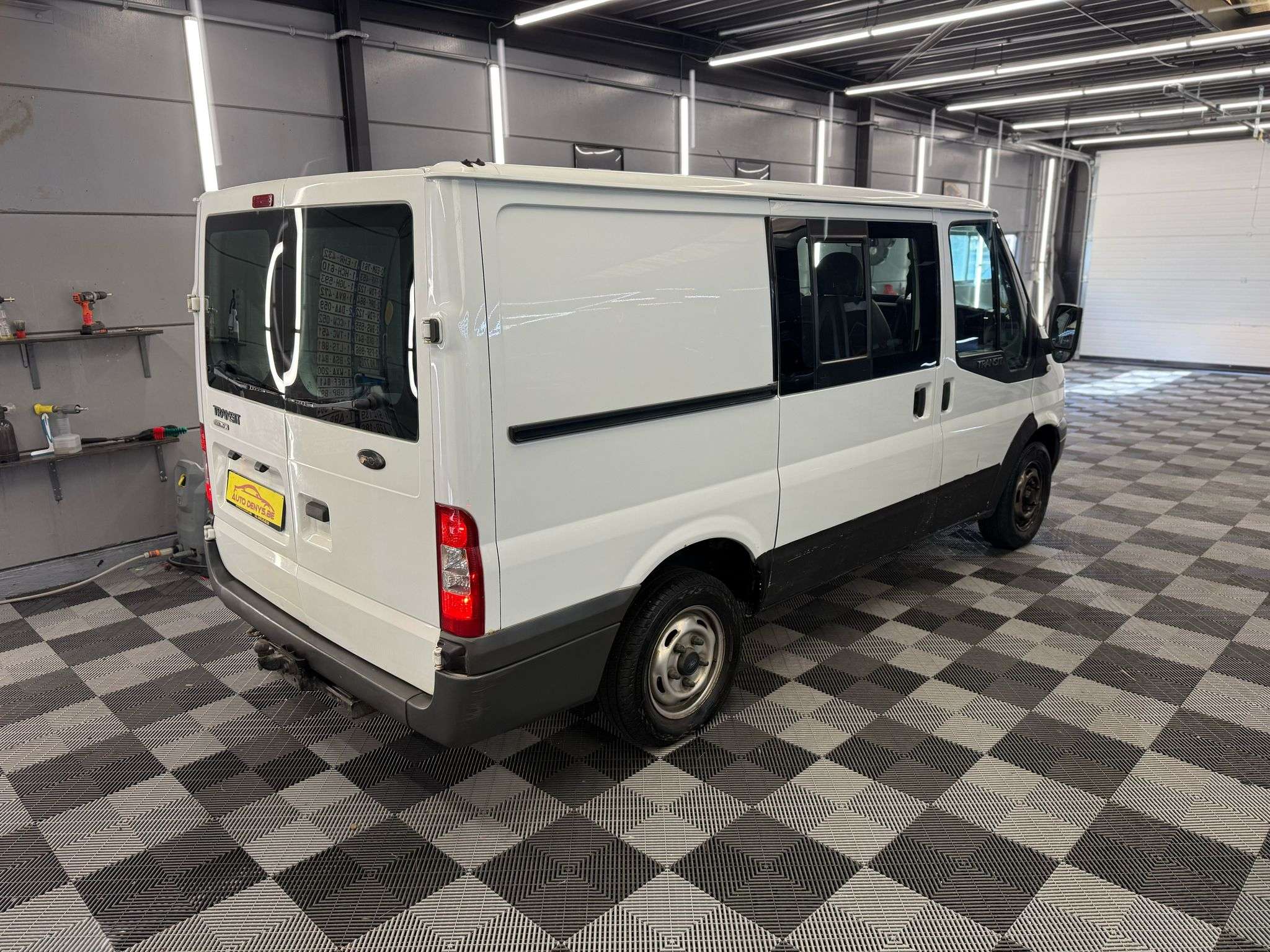 Ford Transit 2.2D | DUBBEL CABINE | 211.150 KM. | BJ. 2008