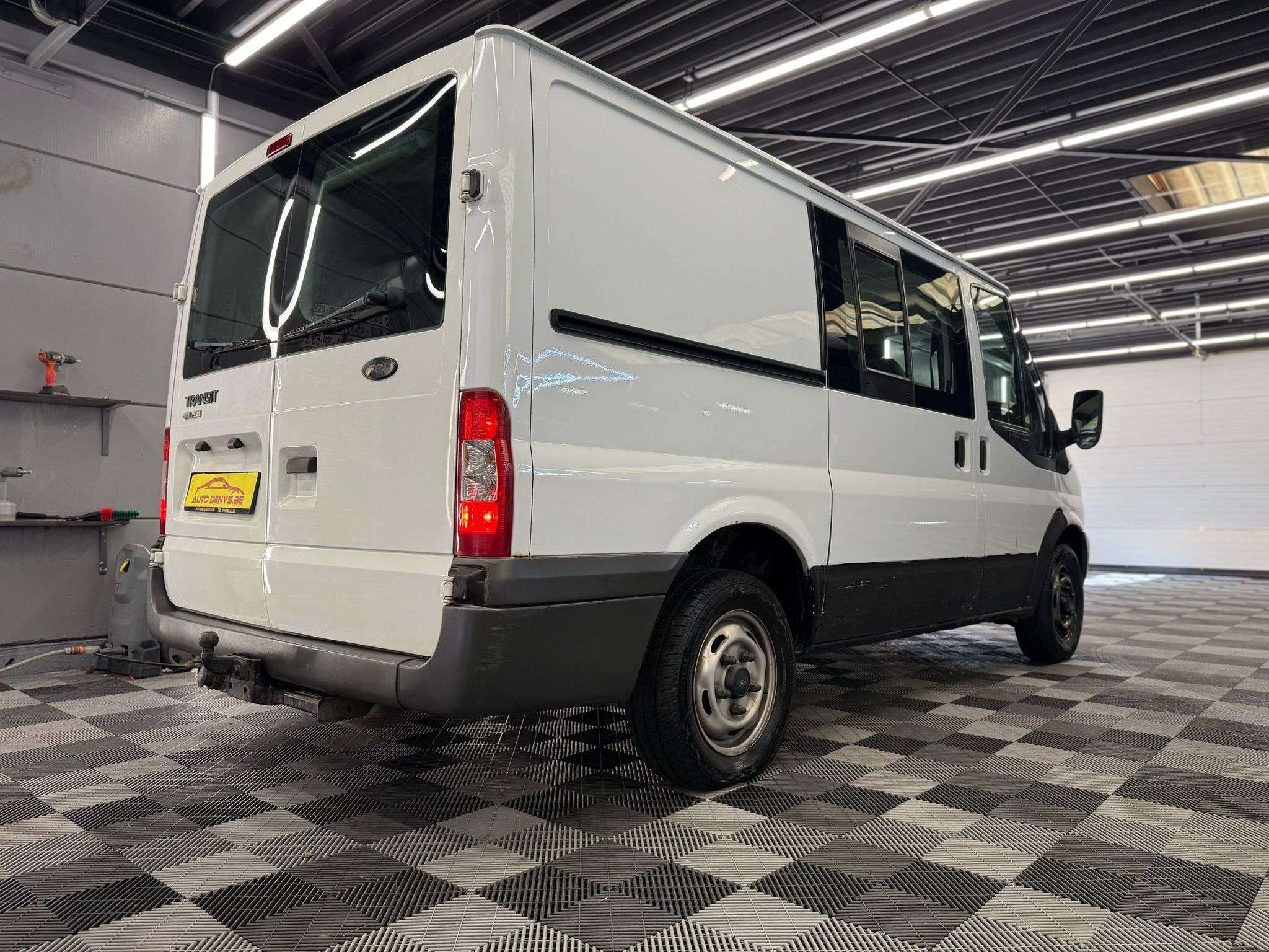 Ford Transit 2.2D | DUBBEL CABINE | 211.150 KM. | BJ. 2008