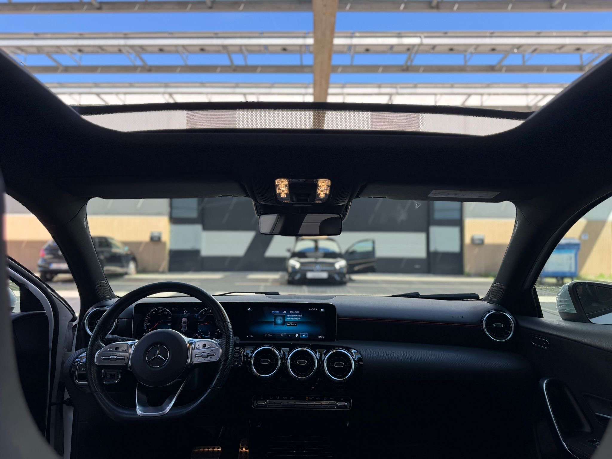 Mercedes-Benz A 180 A 180 Business Solution AMG (EU6d-TEMP)