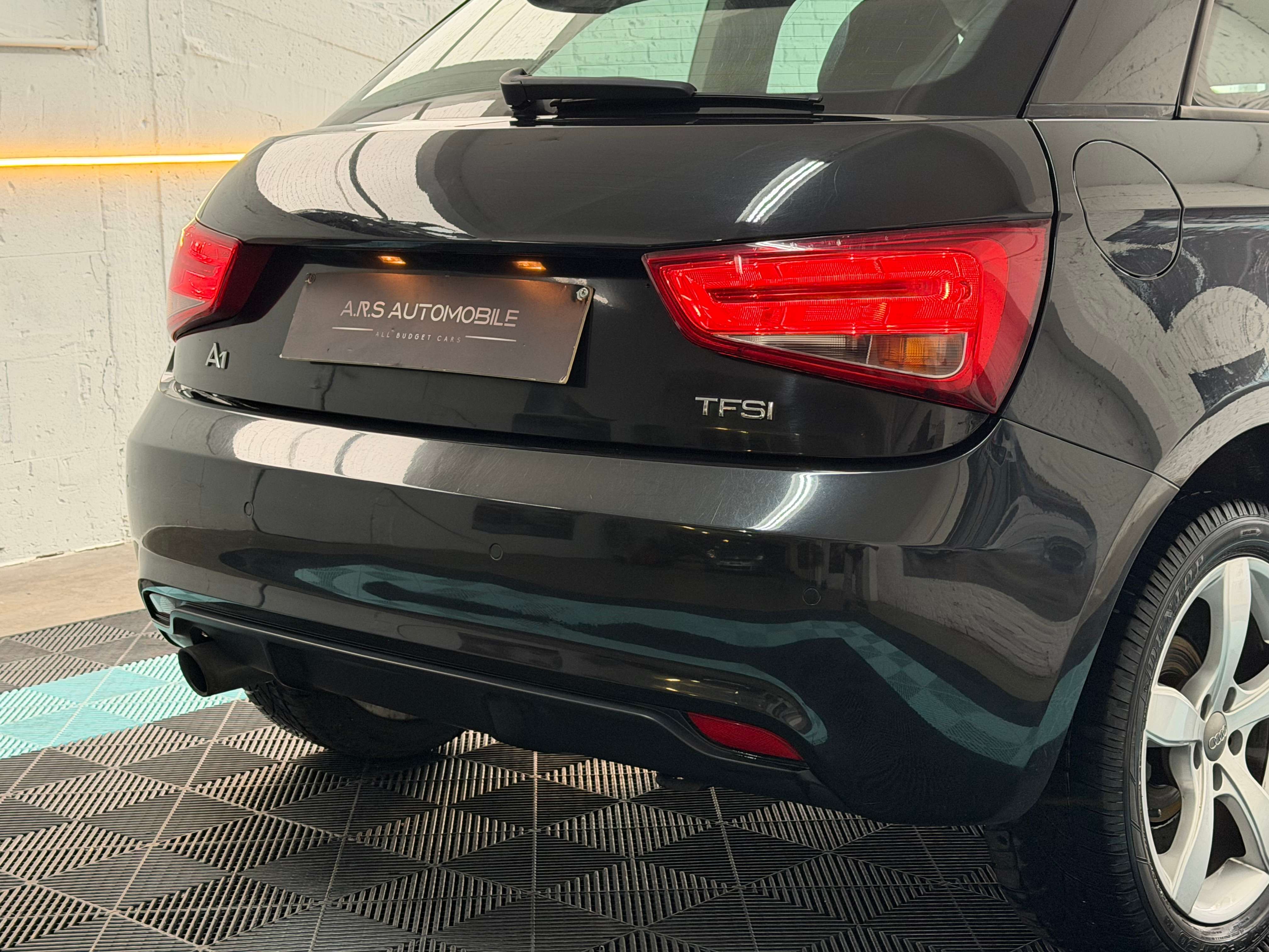 Audi A1 1.2 TFSI Edition 1 - Siege Chauffant - Superbe eta