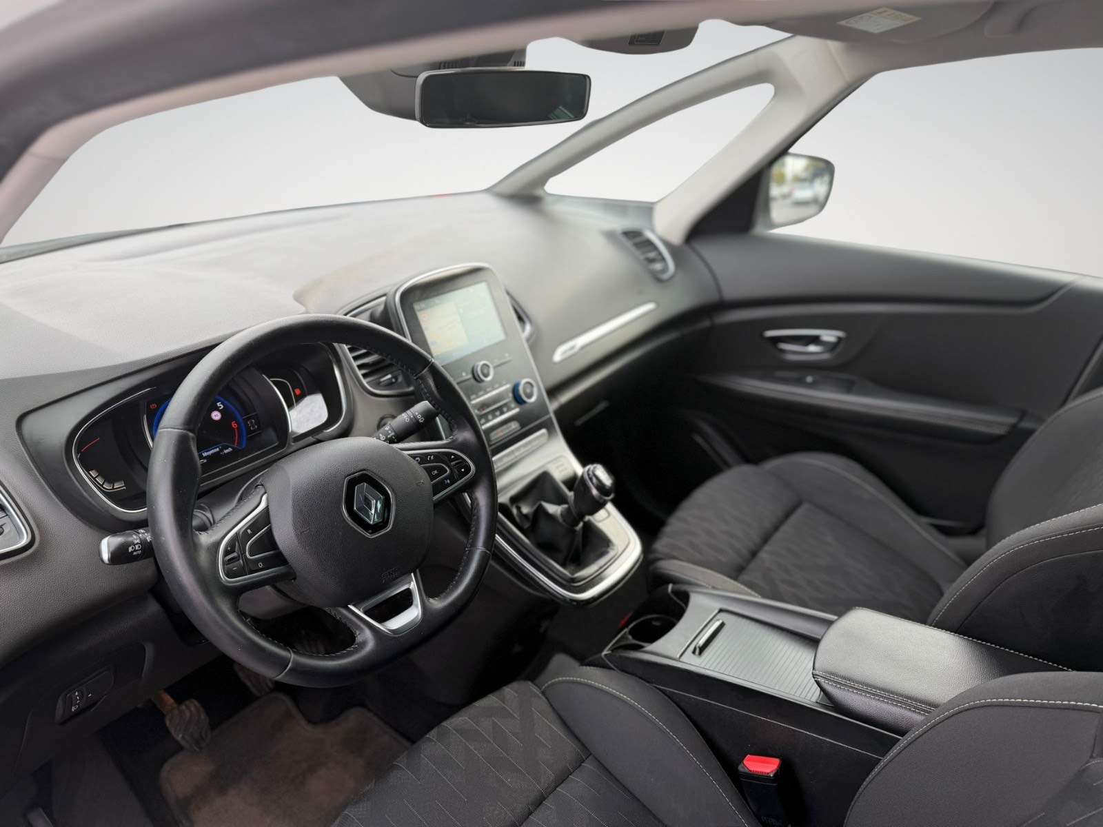 Renault Scenic Scenic 1.33 TCe Limited / Navi / Caméra / Garantie