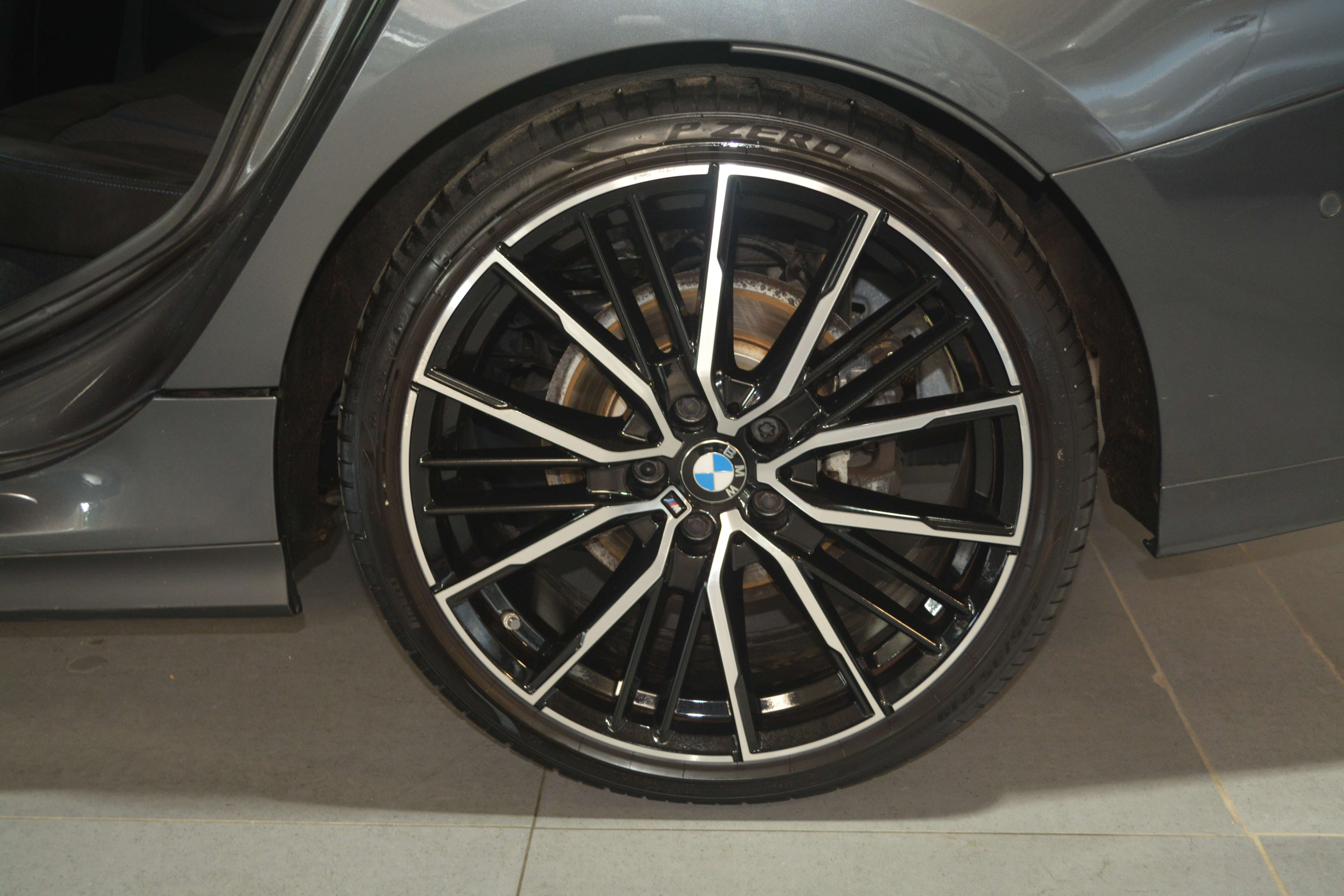 BMW 218 Gran Coupé 218iA OPF M-PACK / NAVI + CAMERA / PANORAMA