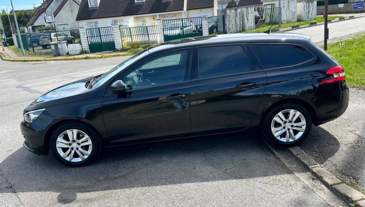 Peugeot 308 SW 1.5 BLUEHDI 130 CV EAT 8 Active Business CHAINE DE DISTRIBUTION NEUVE PSA