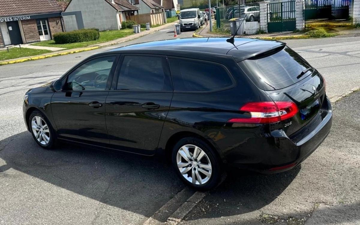 Peugeot 308 SW 1.5 BLUEHDI 130 CV EAT 8 Active Business CHAINE DE DISTRIBUTION NEUVE PSA