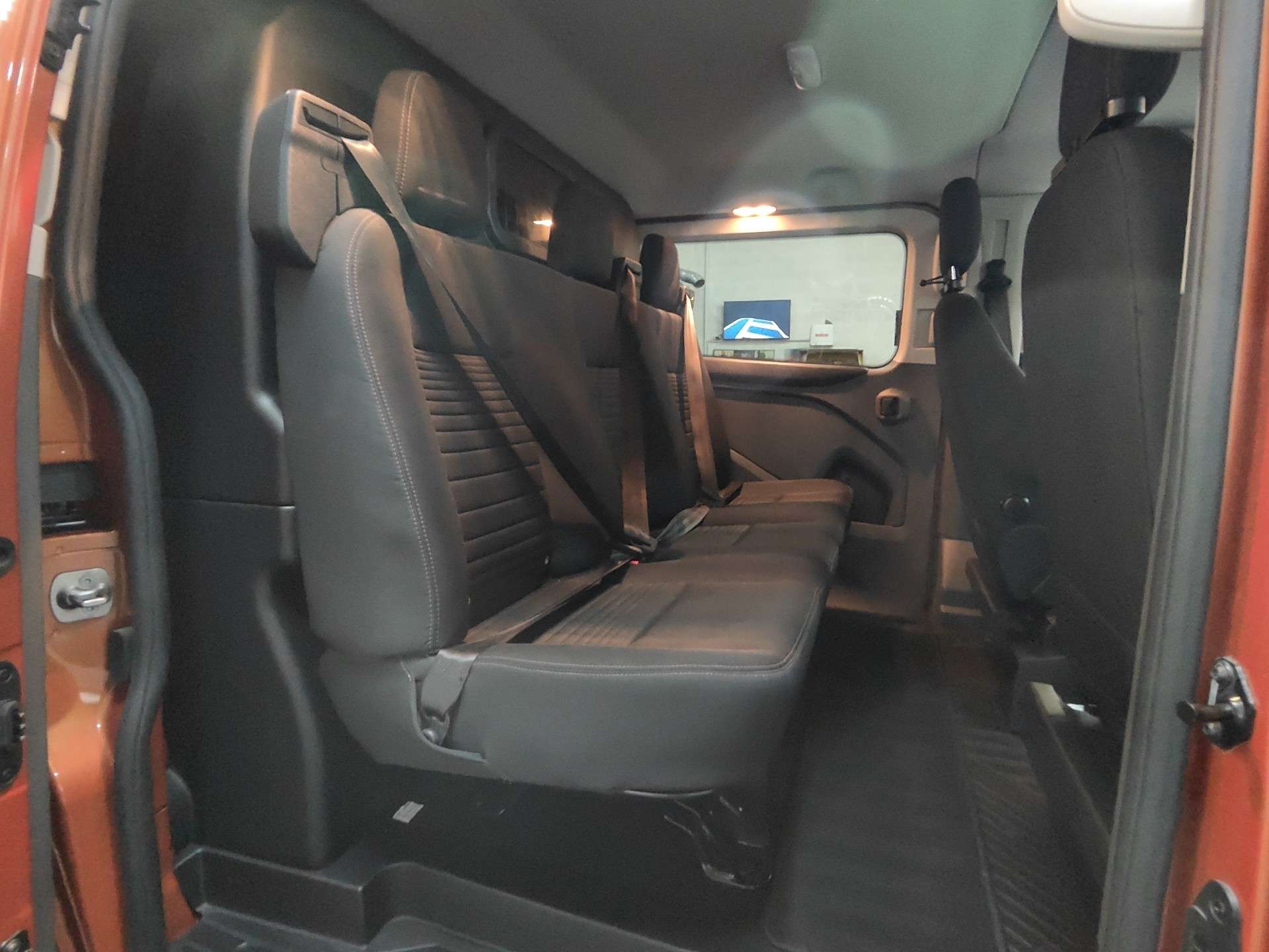 Ford Transit Custom Transit Custom 2.0 TDCi L2H1 Limited Multi S/S (EU