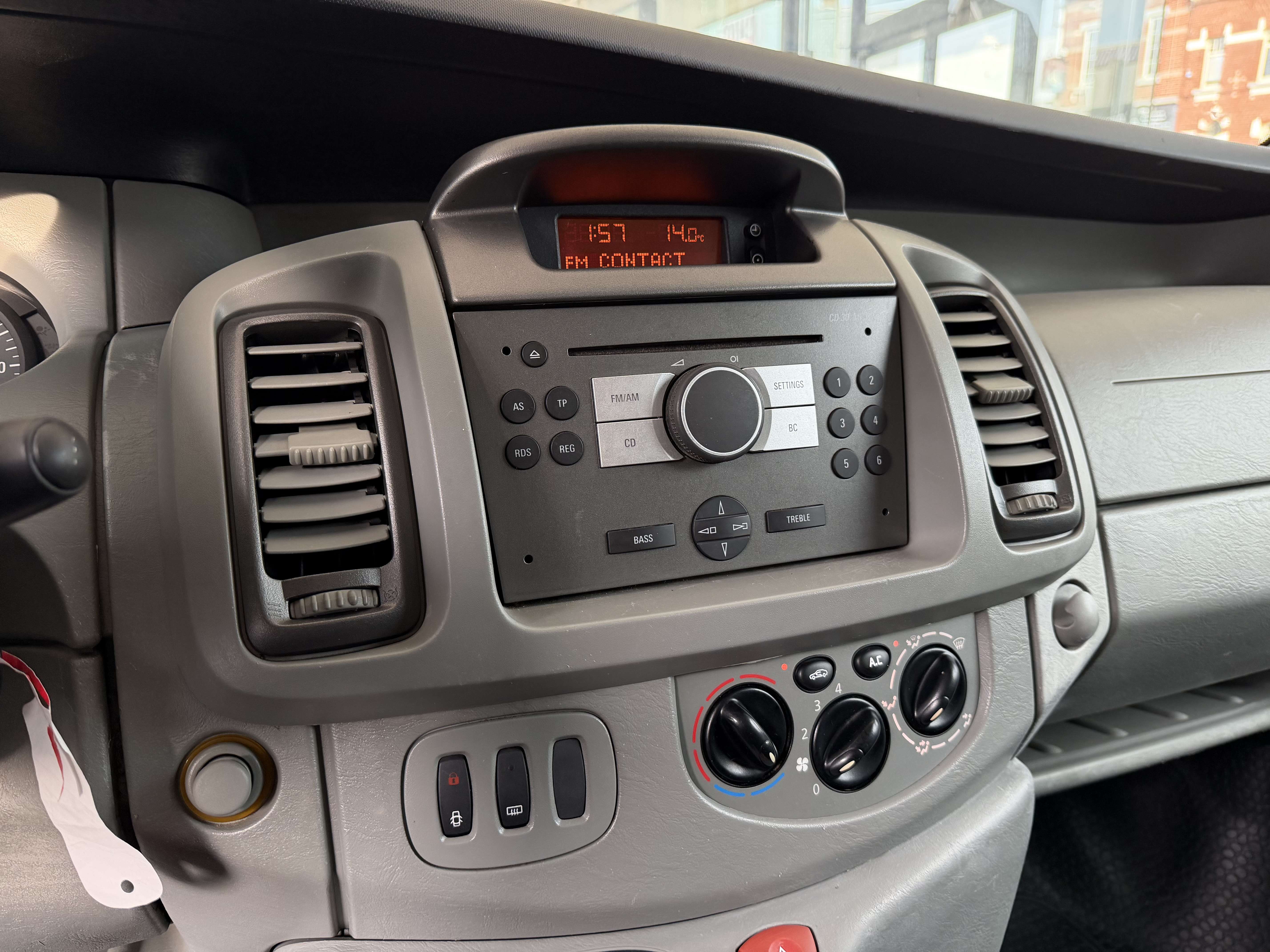 Opel Vivaro 6Places 2.0 CDTi 115cv (Double Cabine) AIRCO-PDC (