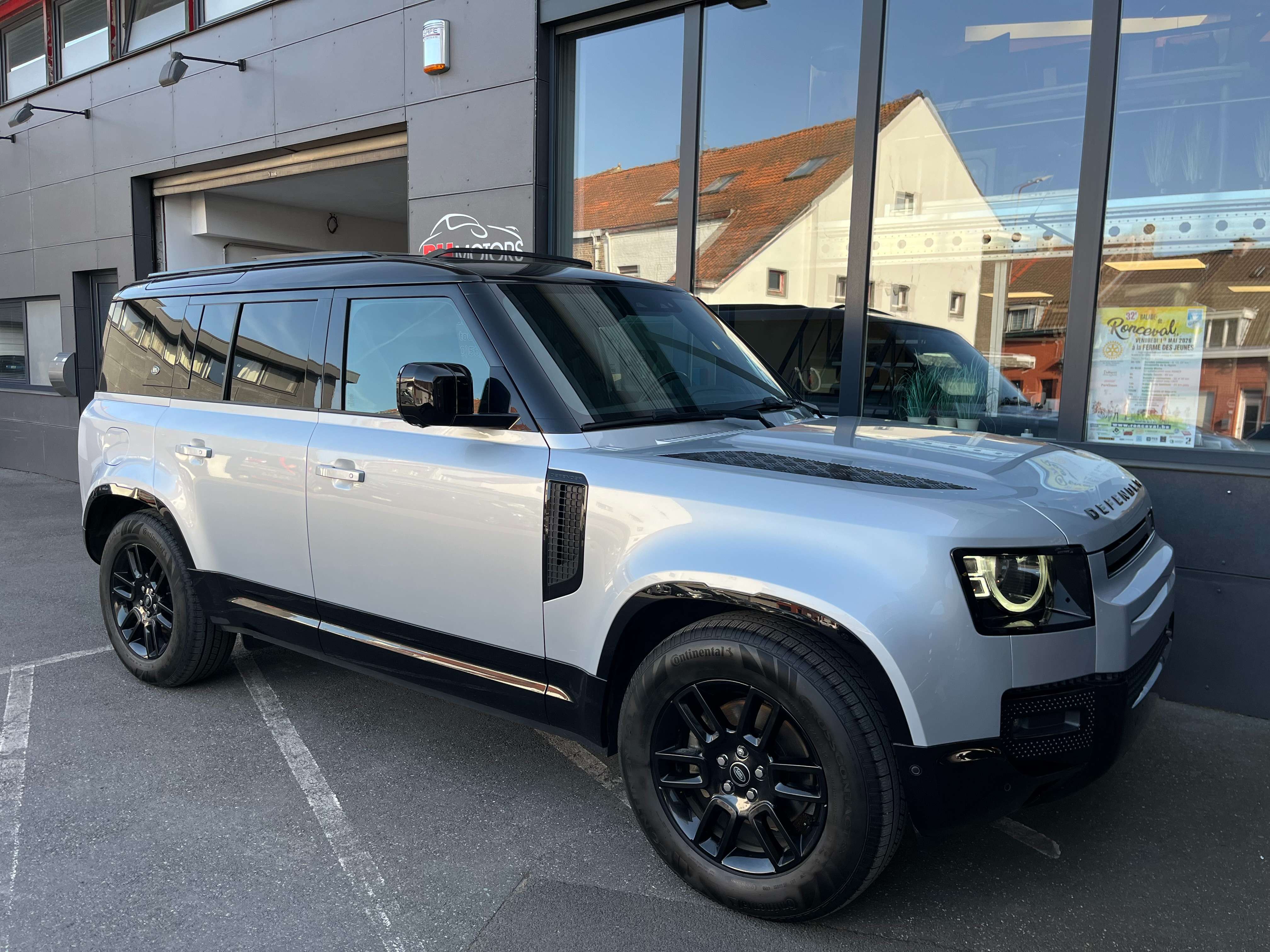 Land Rover Defender Defender 110 3.0 D MHEV D200