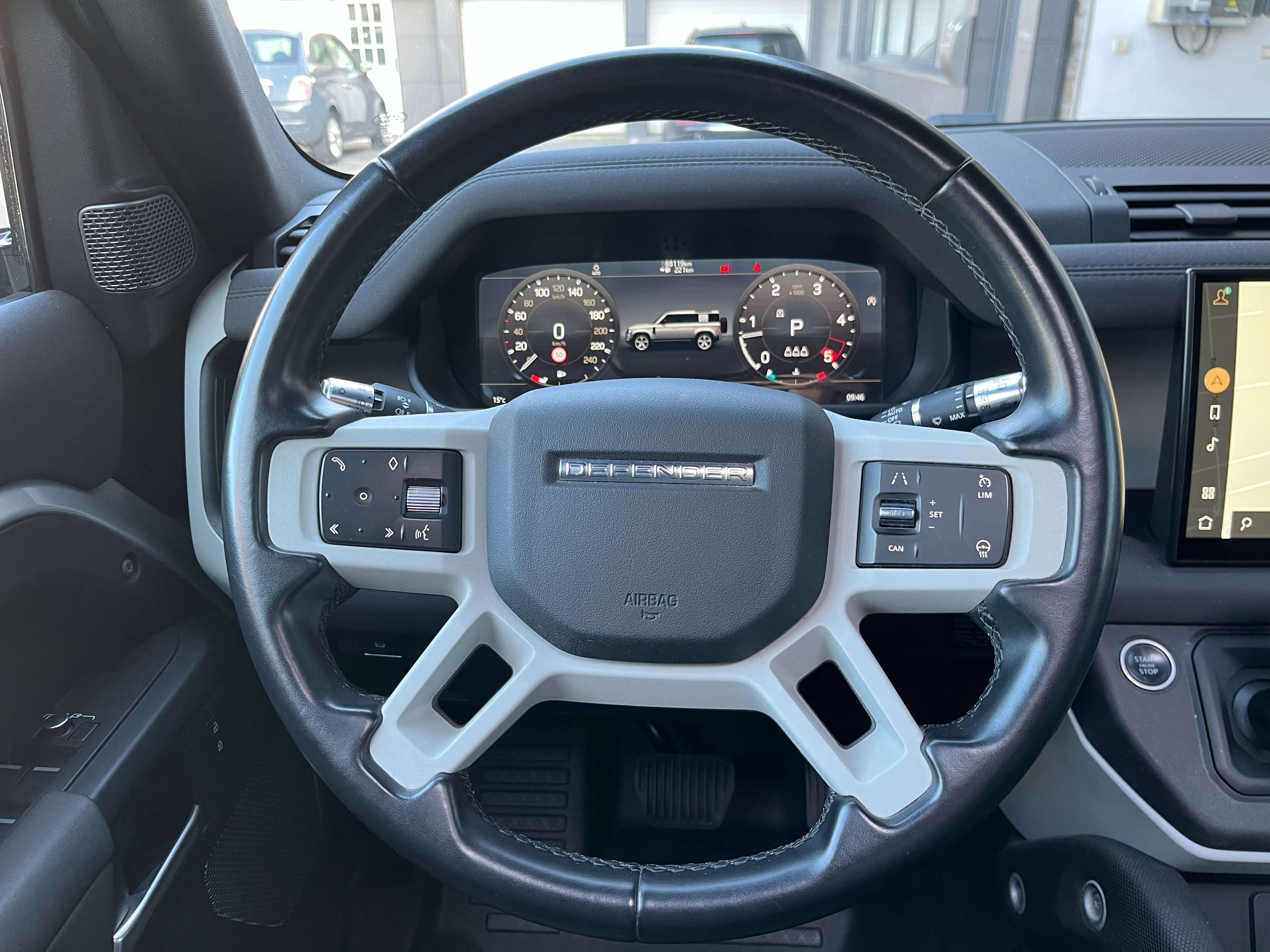 Land Rover Defender Defender 110 3.0 D MHEV D200