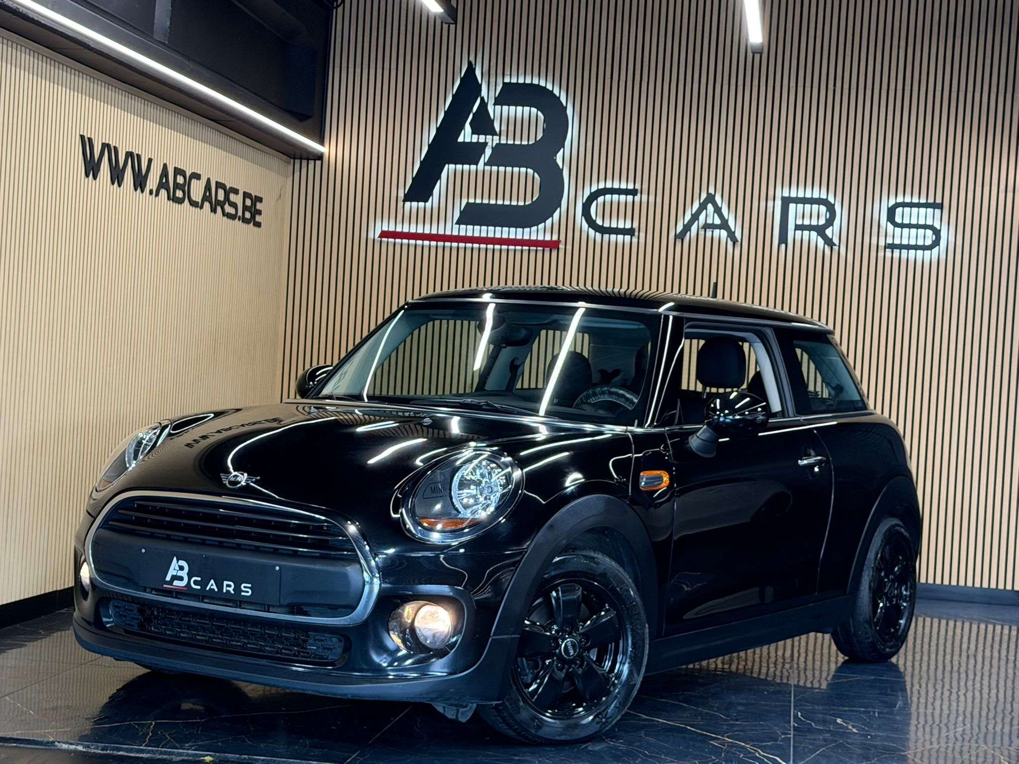 MINI Cooper 1.5I * ONE * GARANTIE 12 MOIS * 1ER PROPRIETAIRE *