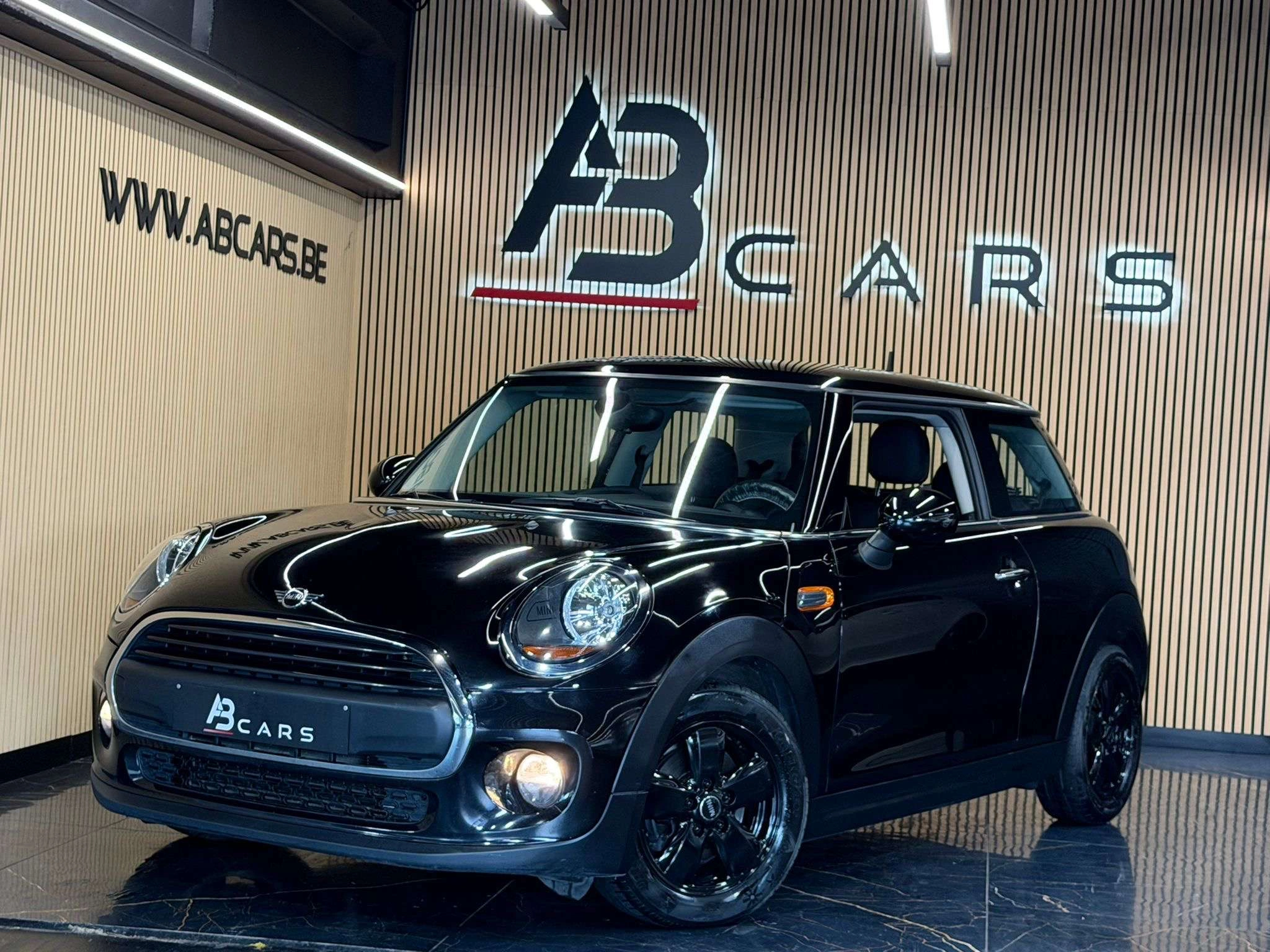 MINI Cooper 1.5I * ONE * GARANTIE 12 MOIS * 1ER PROPRIETAIRE *
