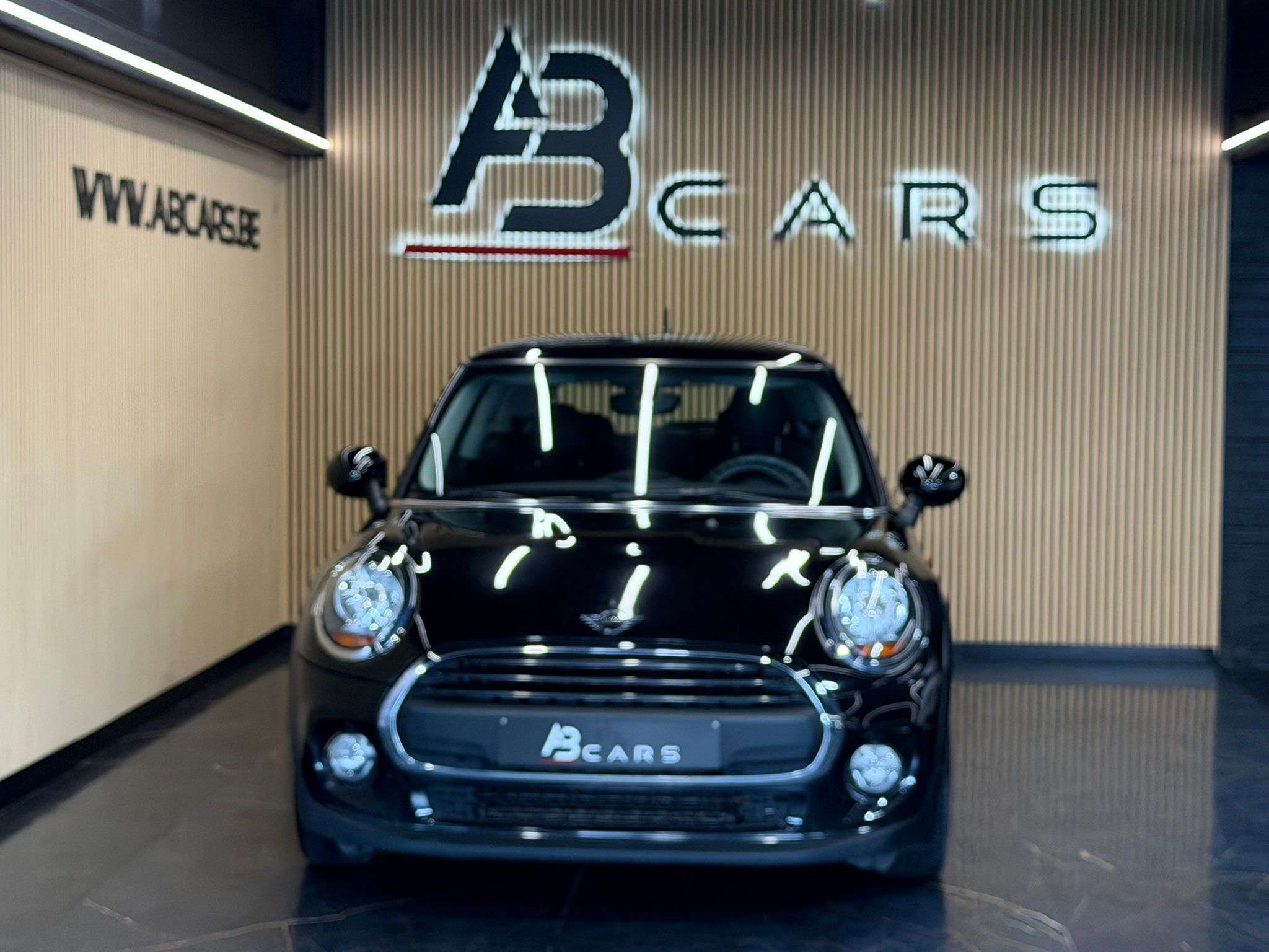 MINI Cooper 1.5I * ONE * GARANTIE 12 MOIS * 1ER PROPRIETAIRE *