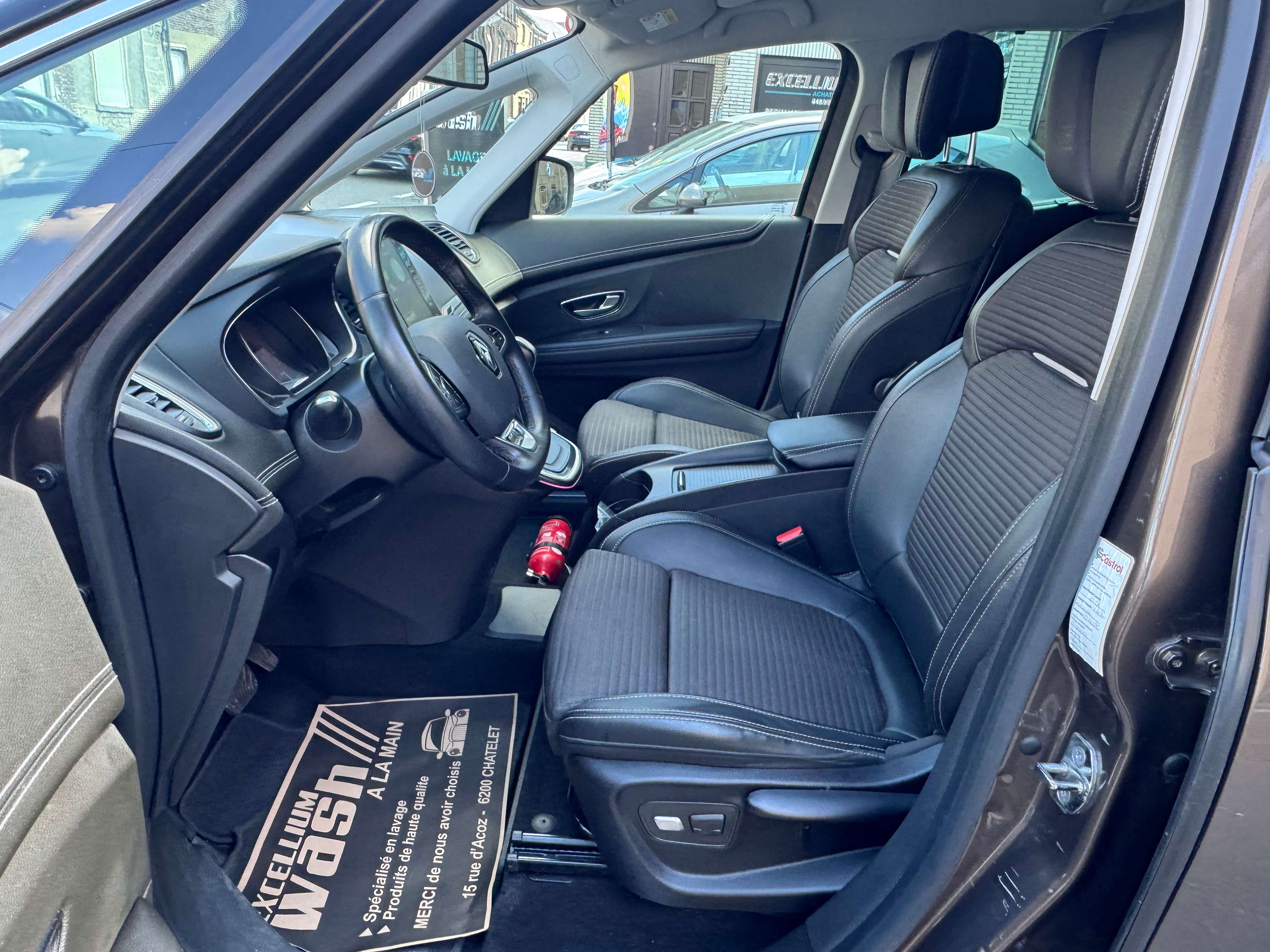 Renault Grand Scenic 1.6 dCi Energy Bose Edition Boite Auto Feux Led 7Place Gps Camera