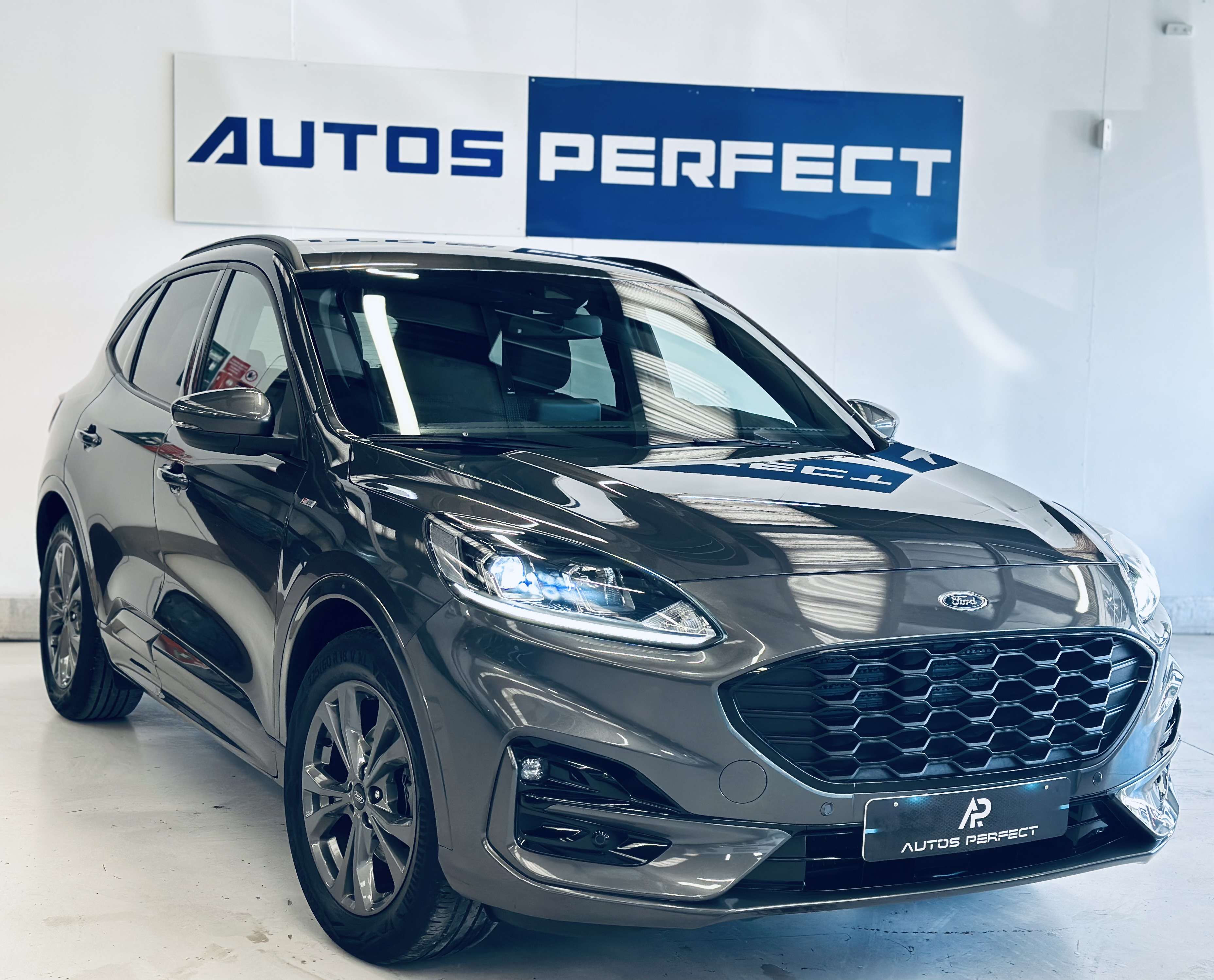 Ford Kuga 1.5TDCi ST-Line BOITE AUTO PALETTE CAMERA PDC NAVI