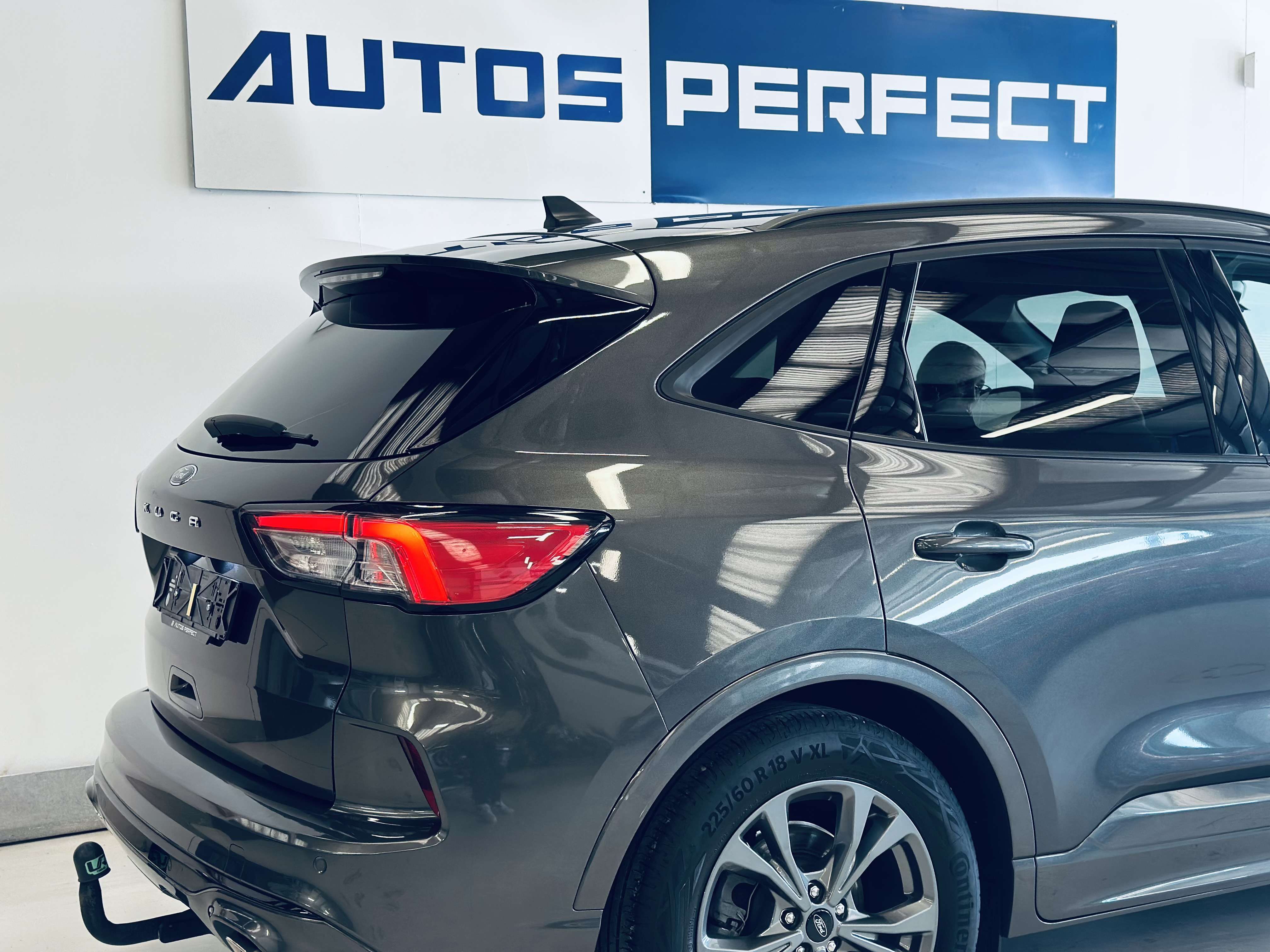 Ford Kuga 1.5TDCi ST-Line BOITE AUTO PALETTE CAMERA PDC NAVI