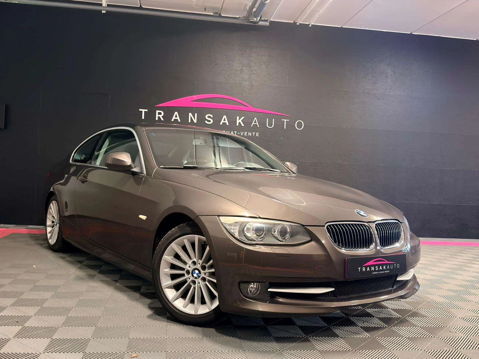 BMW 325 Coupé 325i Cuir/GPS/ClimAuto/Cruise
