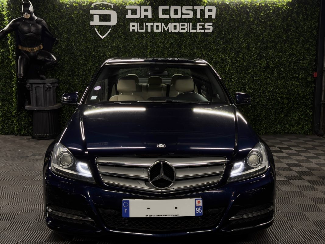 Mercedes-Benz Classe C 3 III PHASE 2 AVANTGARDE 180 CGI 1.6 156 Cv BVA7 INTERIEUR CUIR GPS - Garantie 1an
