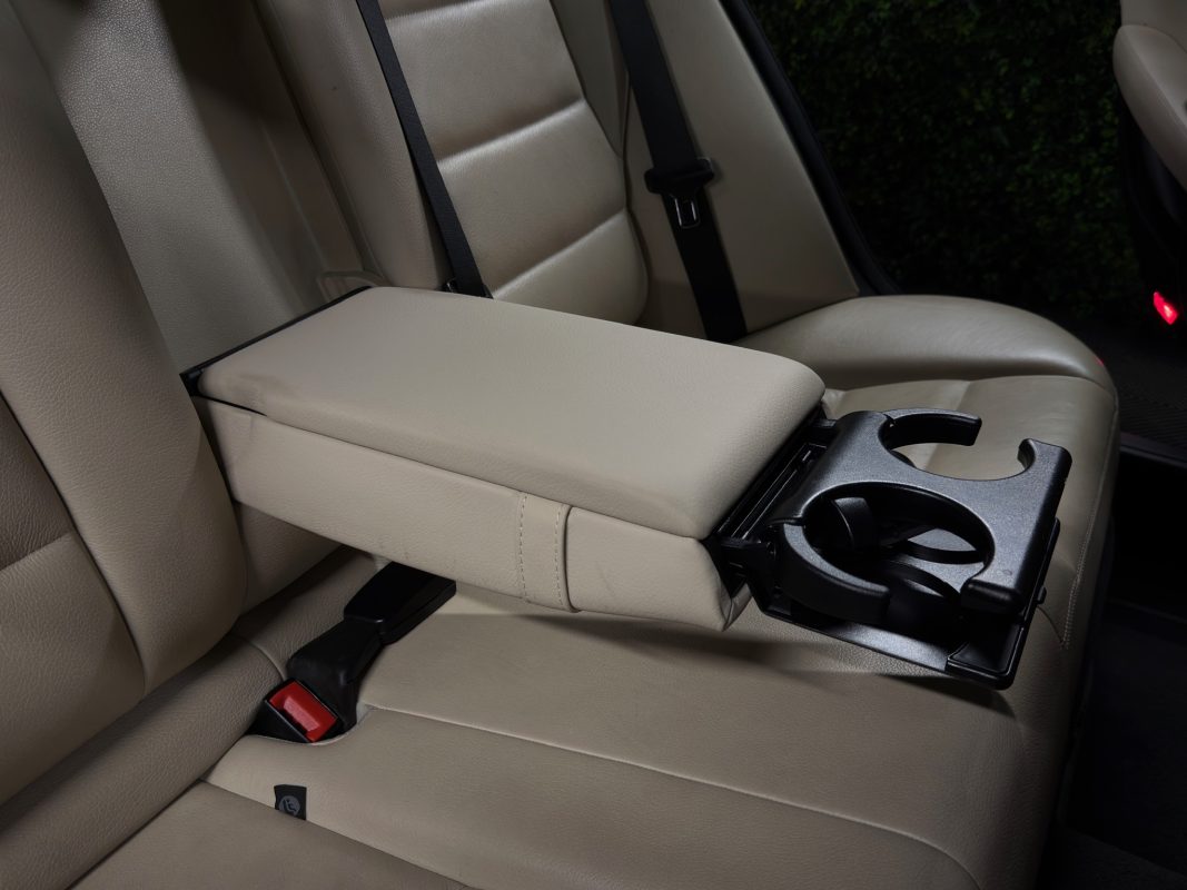 Mercedes-Benz Classe C 3 III PHASE 2 AVANTGARDE 180 CGI 1.6 156 Cv BVA7 INTERIEUR CUIR GPS - Garantie 1an
