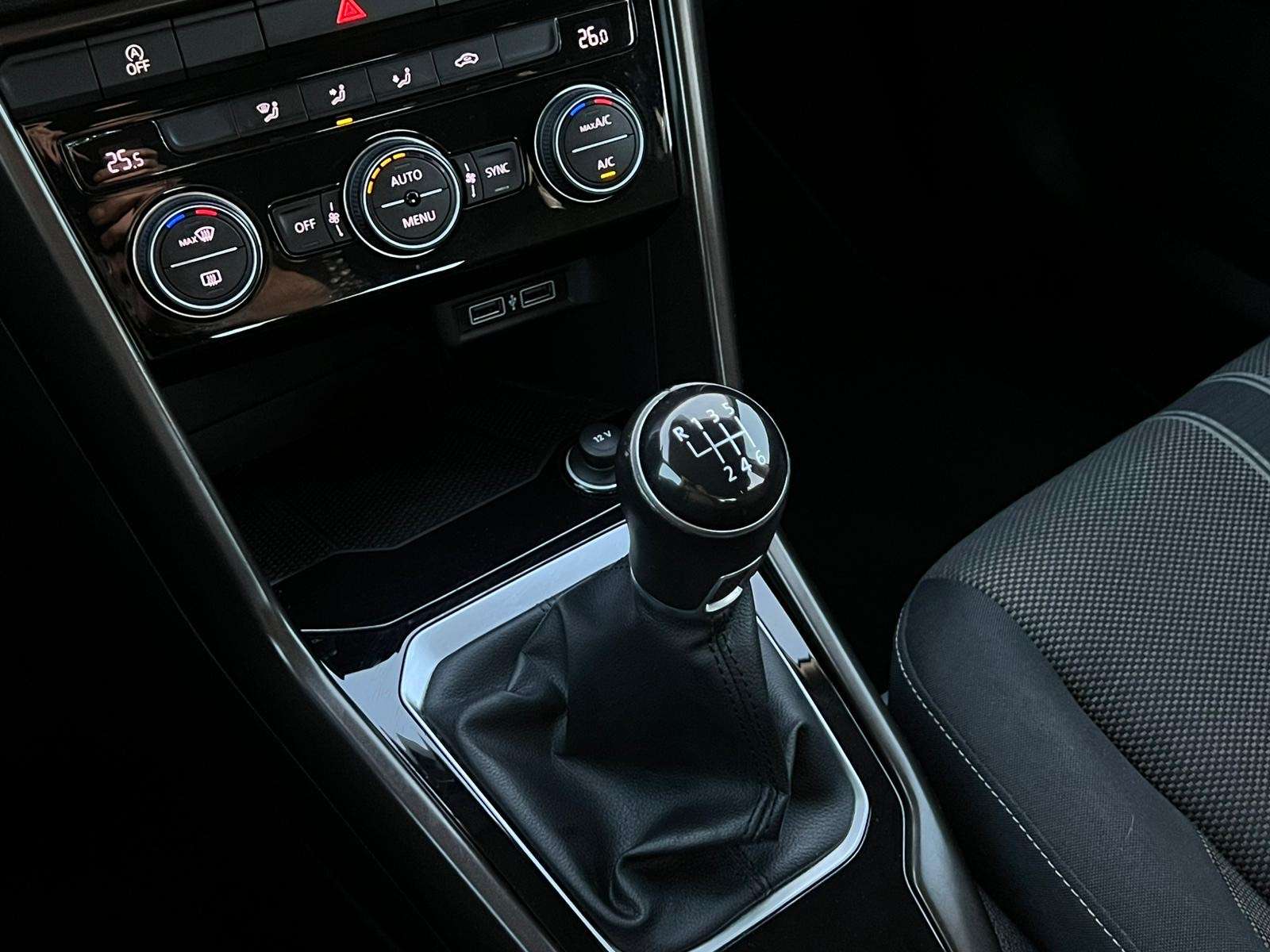 Volkswagen T-Roc T-Roc 1.0 TSI GARANTI ECRAN CLIM CARPLAY