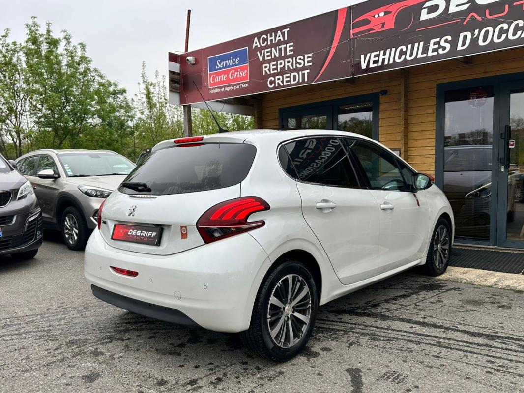 Peugeot 208 110ch SS BVM5 Roland Garros