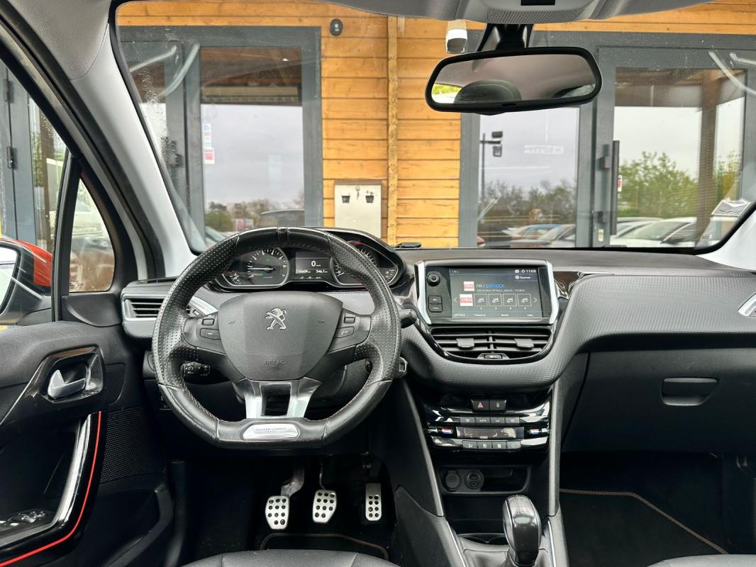 Peugeot 208 110ch SS BVM5 Roland Garros