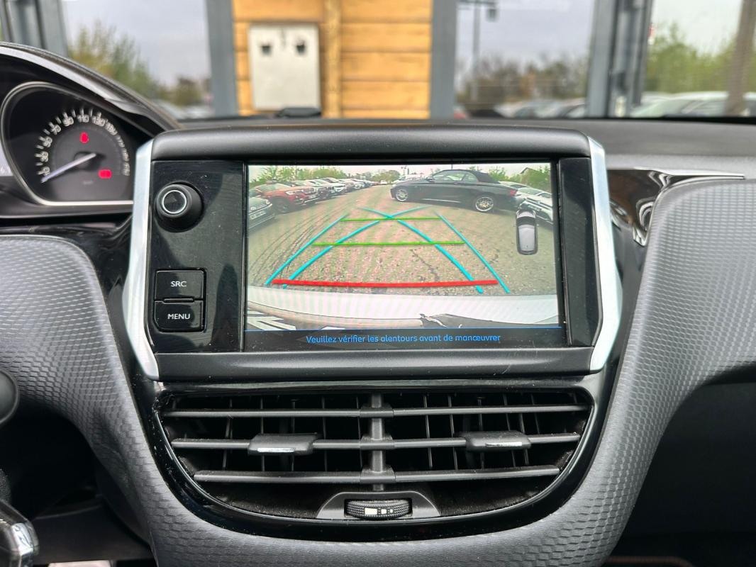 Peugeot 208 110ch SS BVM5 Roland Garros