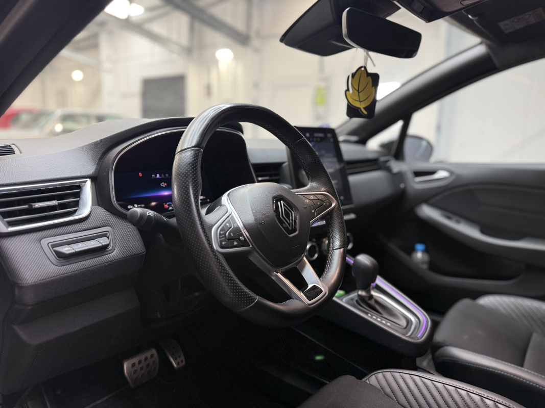 Renault Clio 5 1.6 E-Tech Hybrid 140 ch ESPRIT ALPINE
