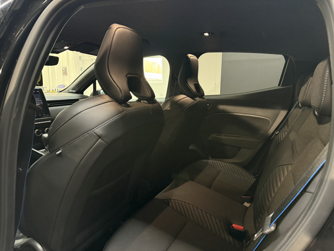 Renault Clio 5 1.6 E-Tech Hybrid 140 ch ESPRIT ALPINE