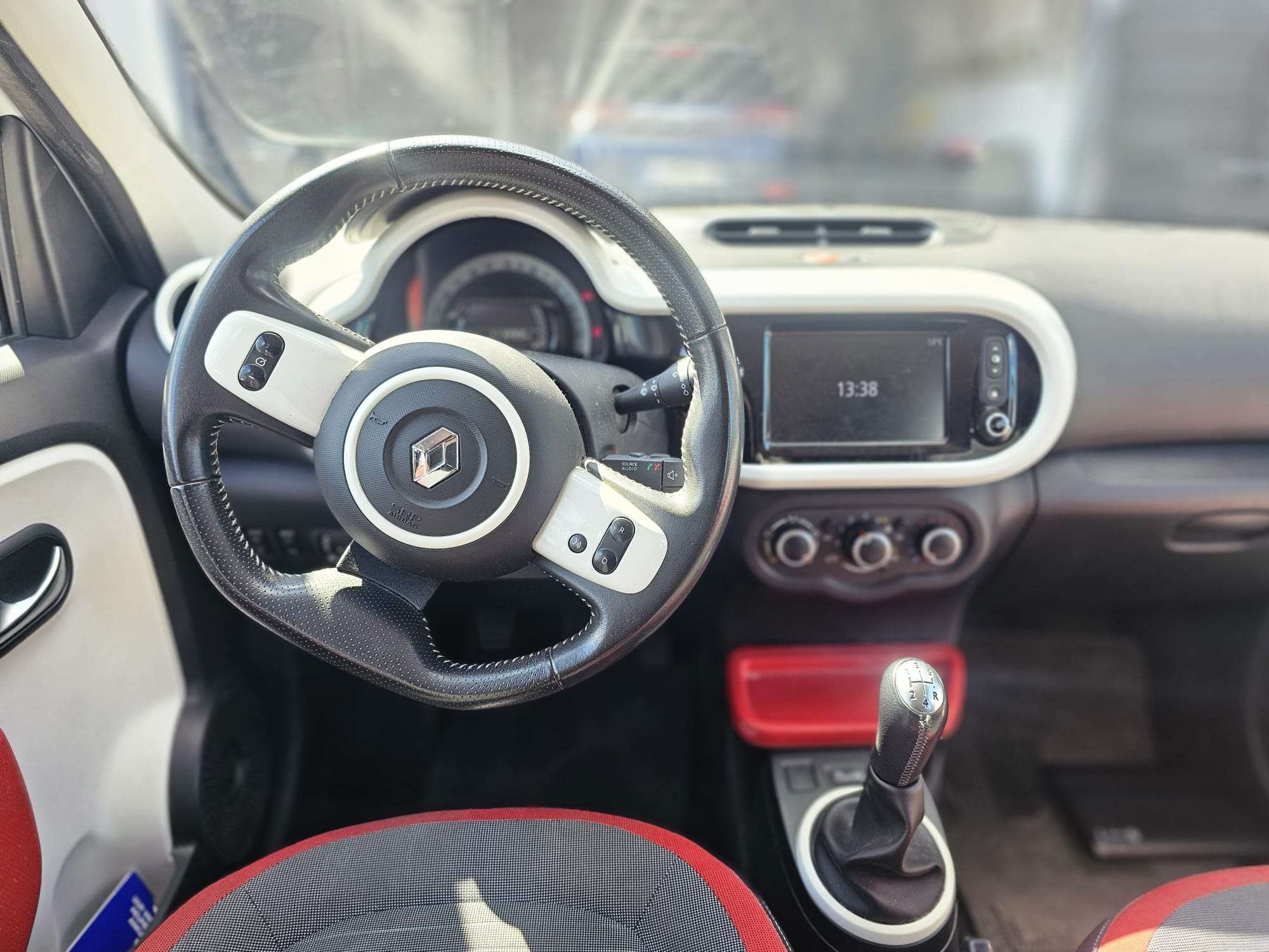 Renault Twingo Twingo 1.0i SCe Intens S