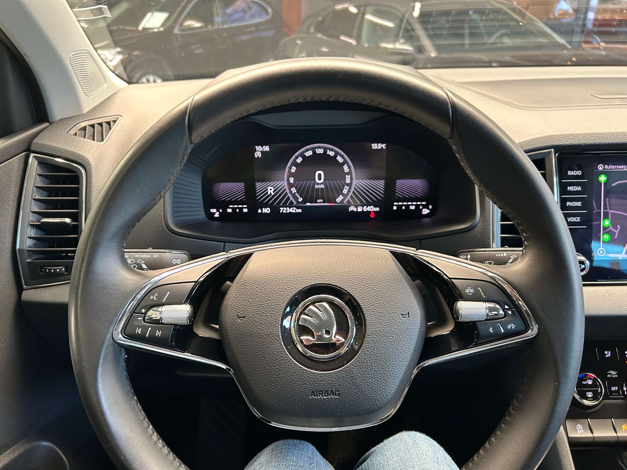 Skoda Karoq 1.5 TSI DSG Alu16"/Gps/Cam/Pdc/Led *1j garantie*