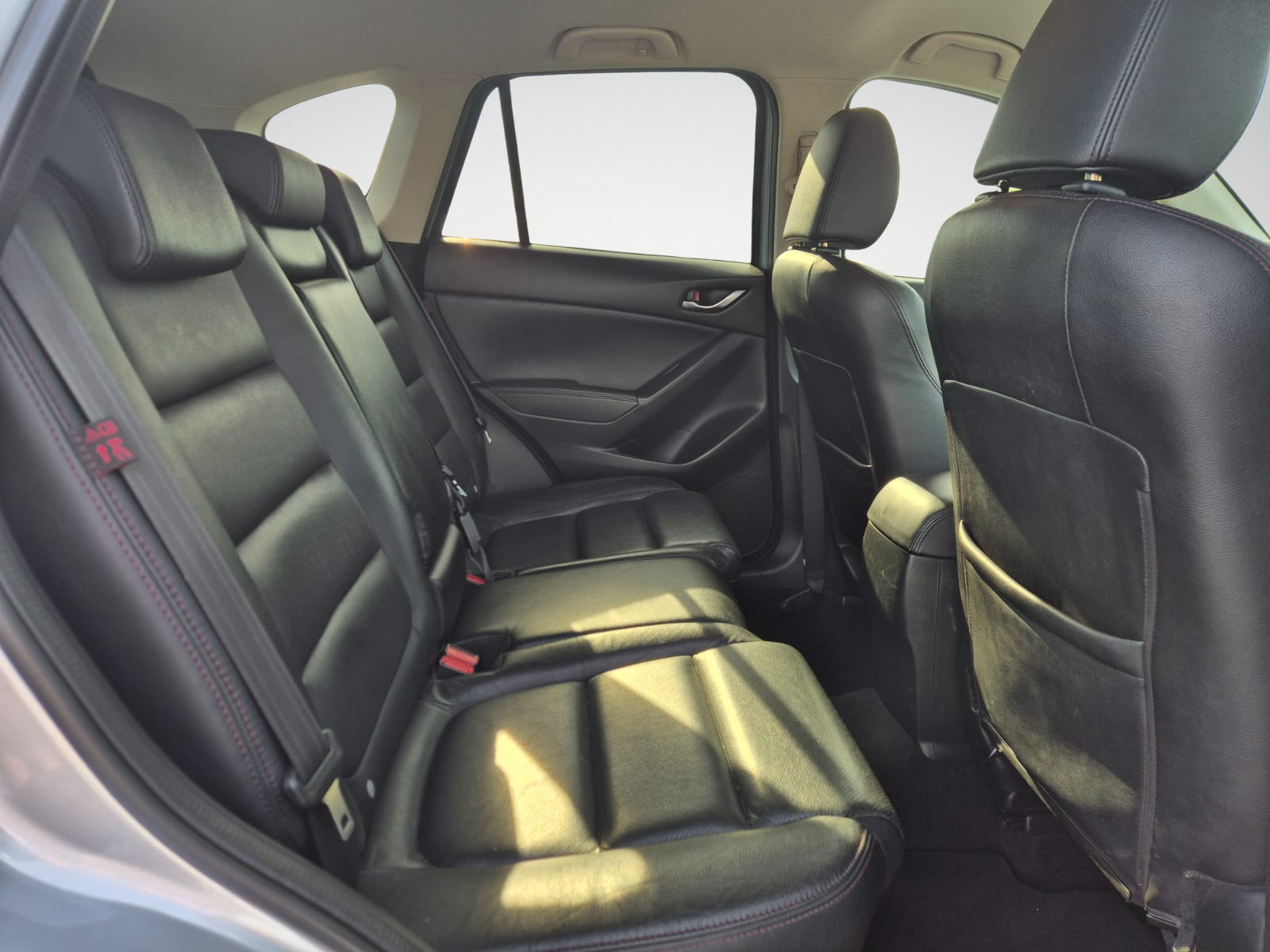 Mazda CX-5 2.2 SKYACTIV-D 2WD Premium / Prêt à immatriculer