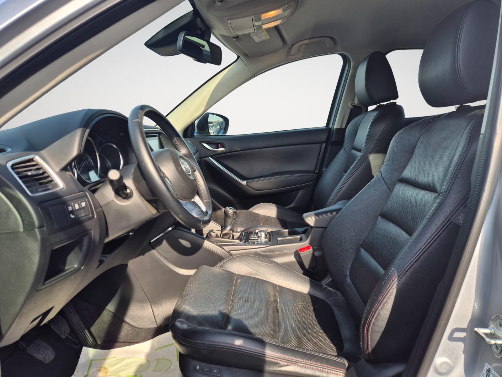 Mazda CX-5 2.2 SKYACTIV-D 2WD Premium / Prêt à immatriculer