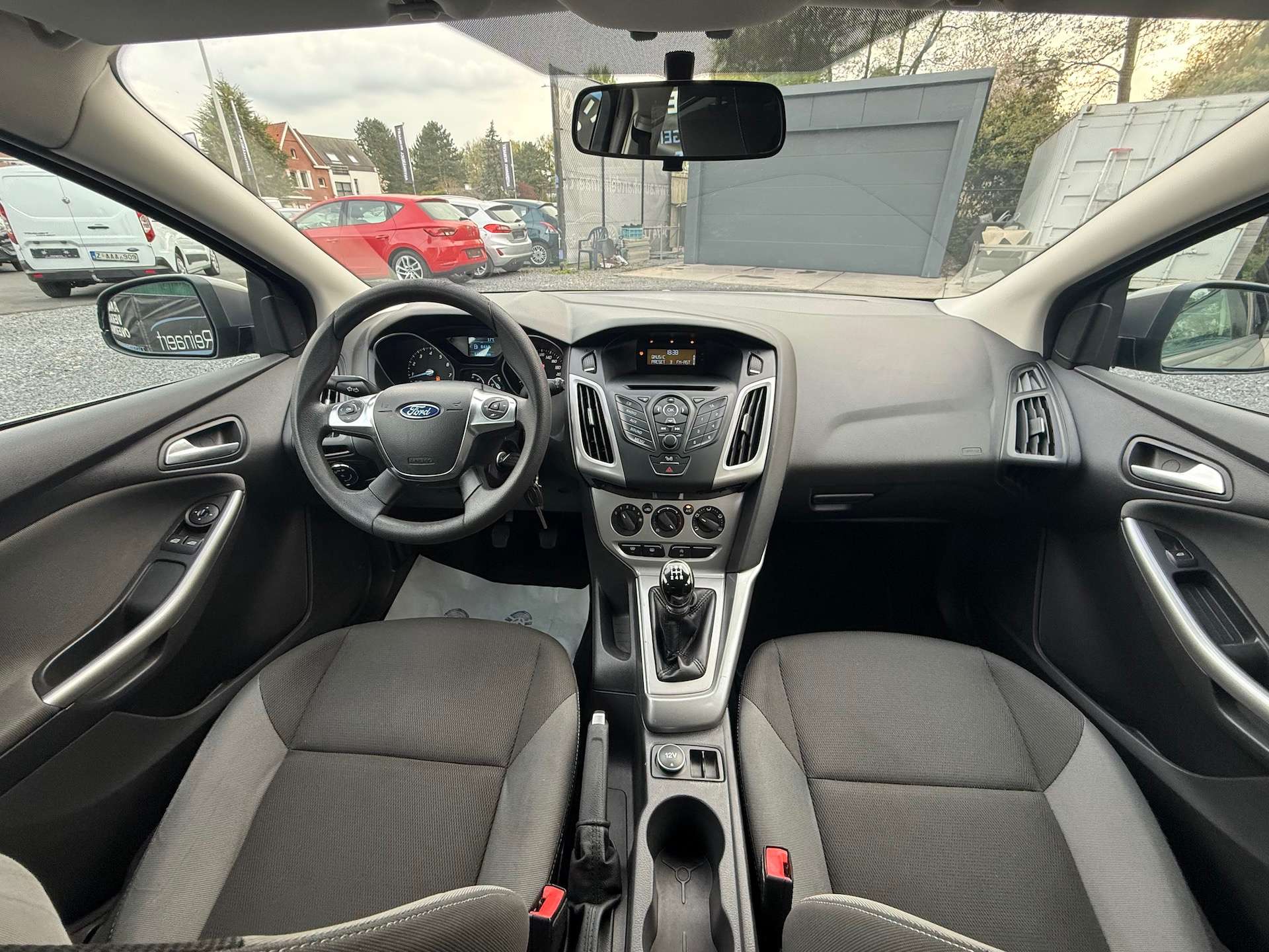 Ford Focus Focus 1.0 Ecoboost Airco, Parkeersensor, Keuring +