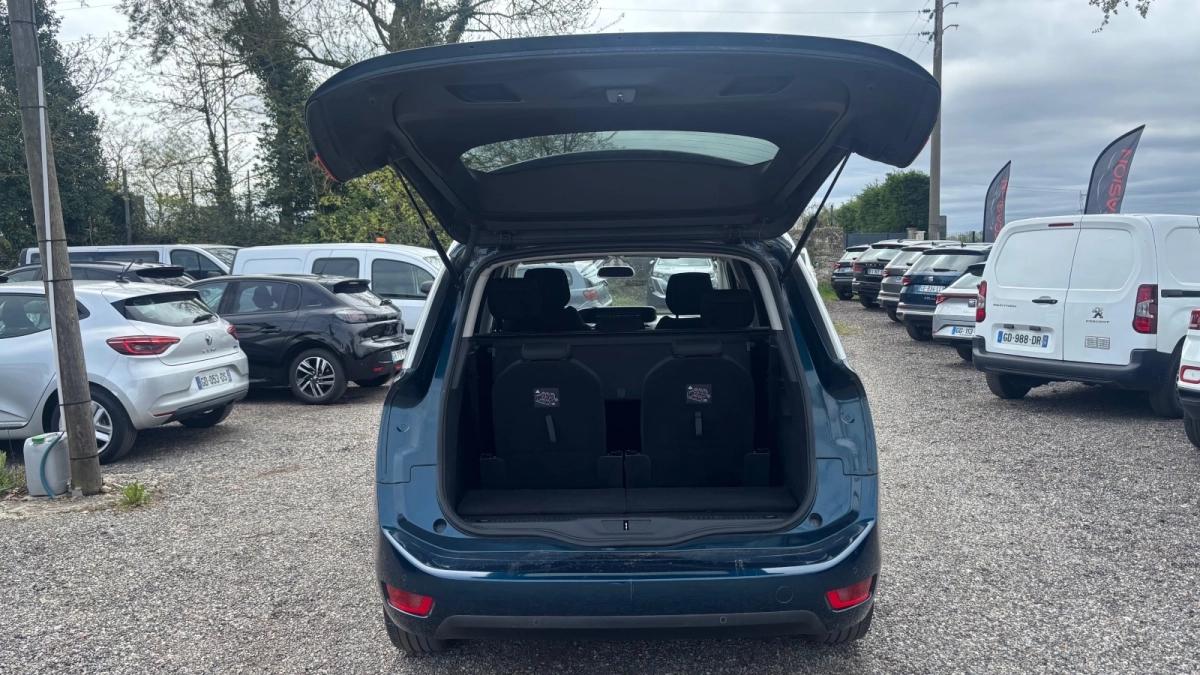 Citroen C4 1.5 BLUEHDI 130 BUSINESS + EAT8 10825 Hors Taxes 1ère main