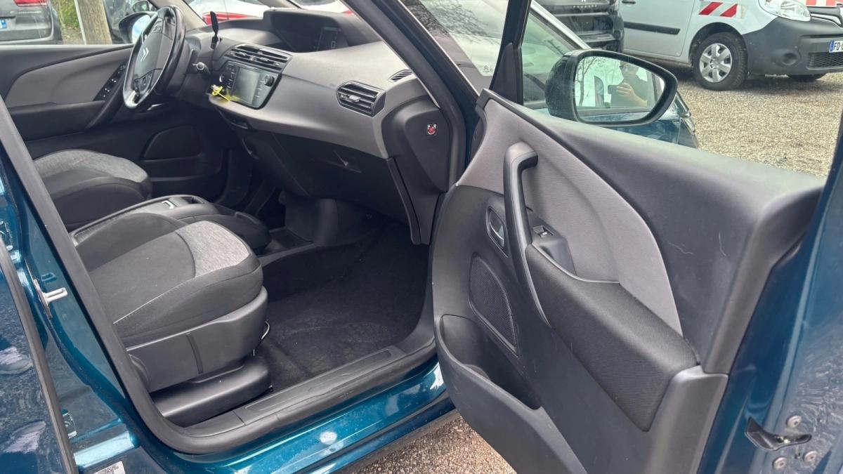 Citroen C4 1.5 BLUEHDI 130 BUSINESS + EAT8 10825 Hors Taxes 1ère main