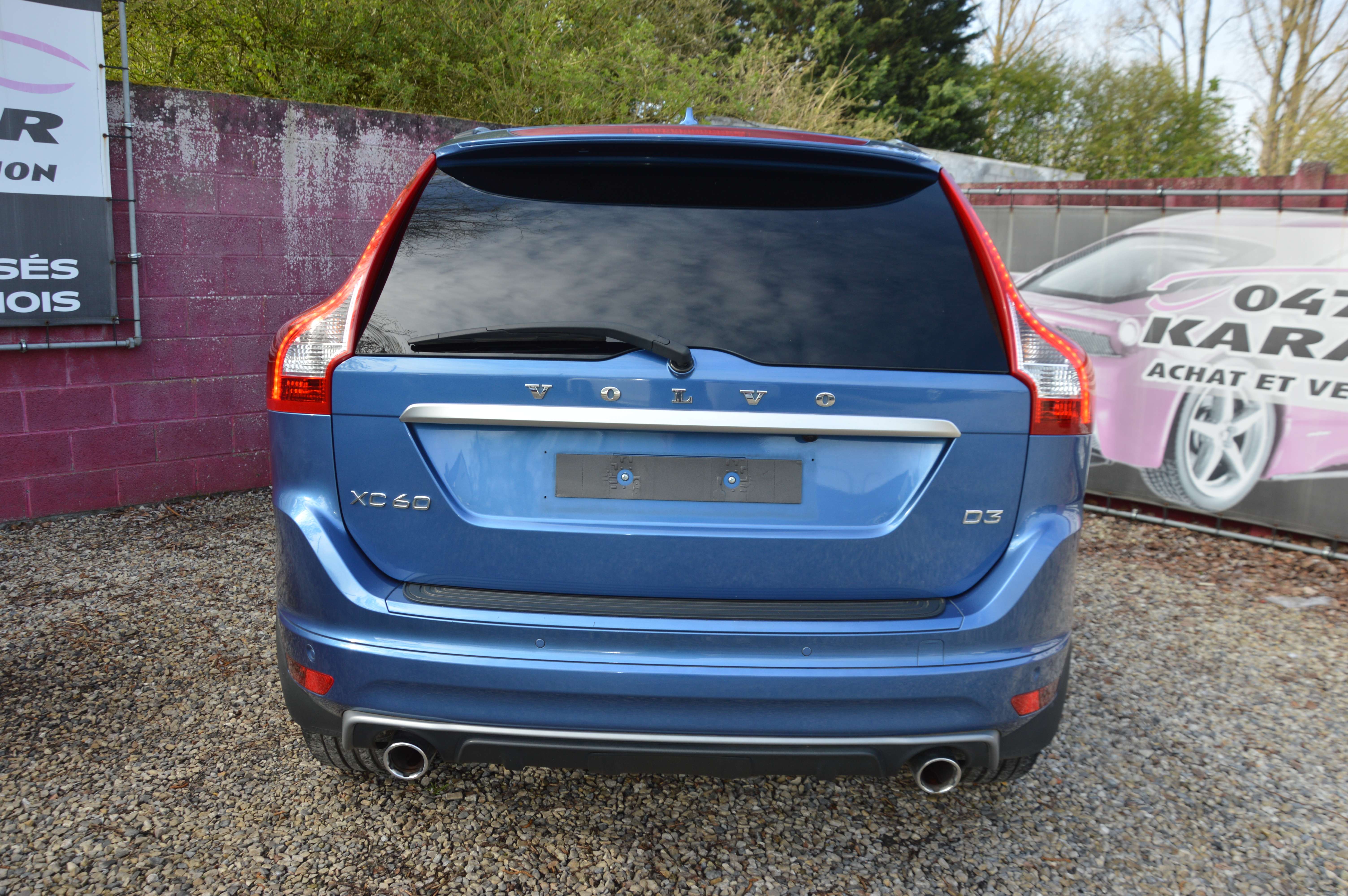 Volvo XC60 2.0D R-design BOITE AUT NAV CAM CRUIS CLIM 75.022KM