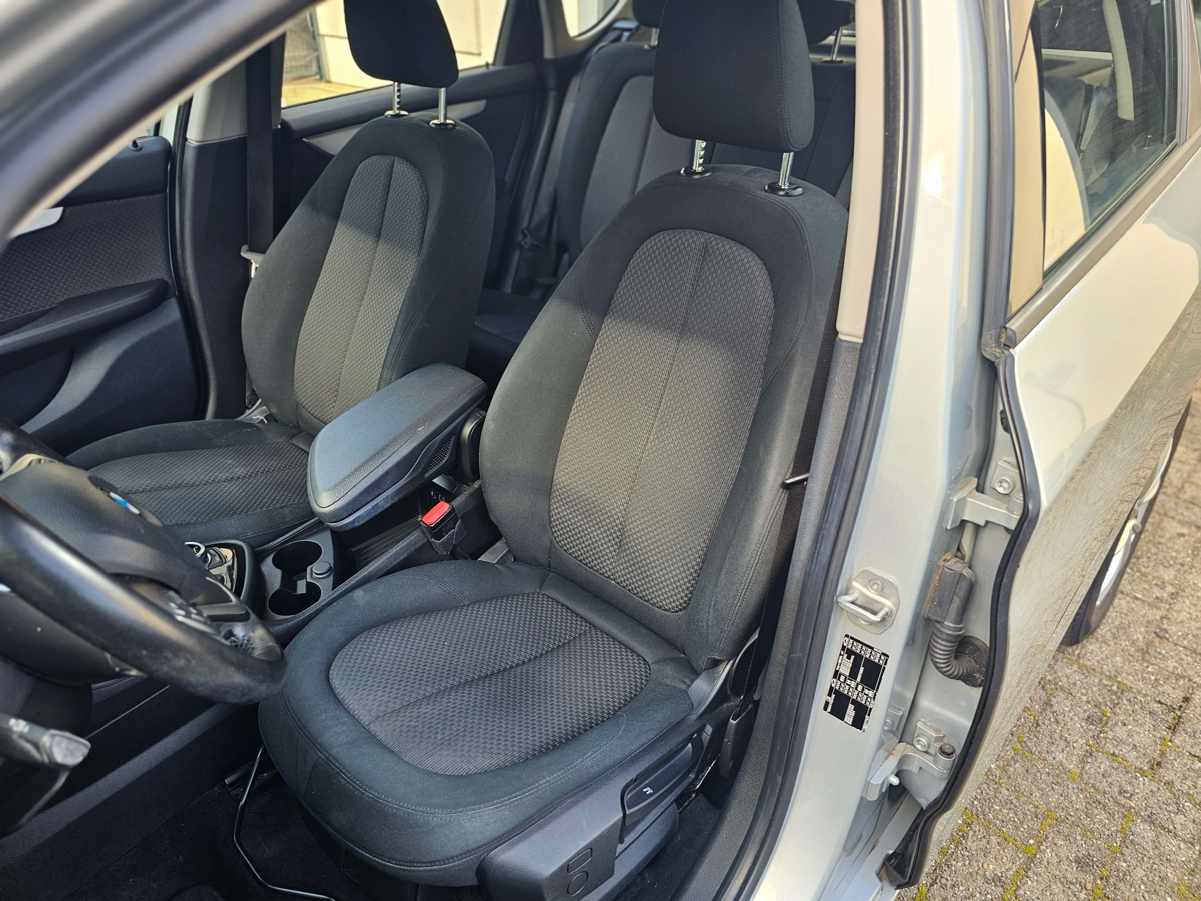 BMW 216 Active Tourer 216i