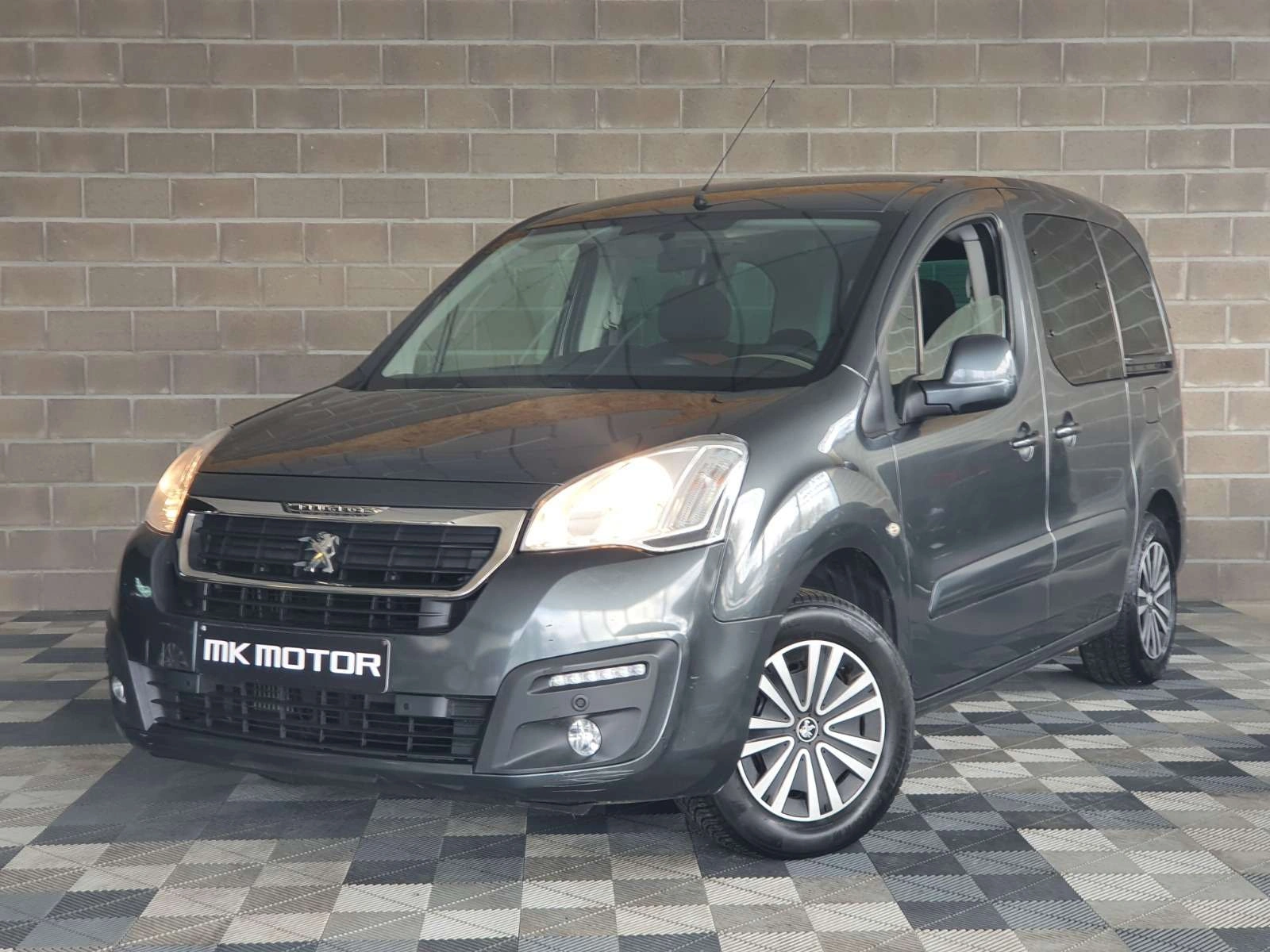 Peugeot Partner 🟢1.6 DIESEL - 1ER MAIN - FULL CARNET - CRUISE
