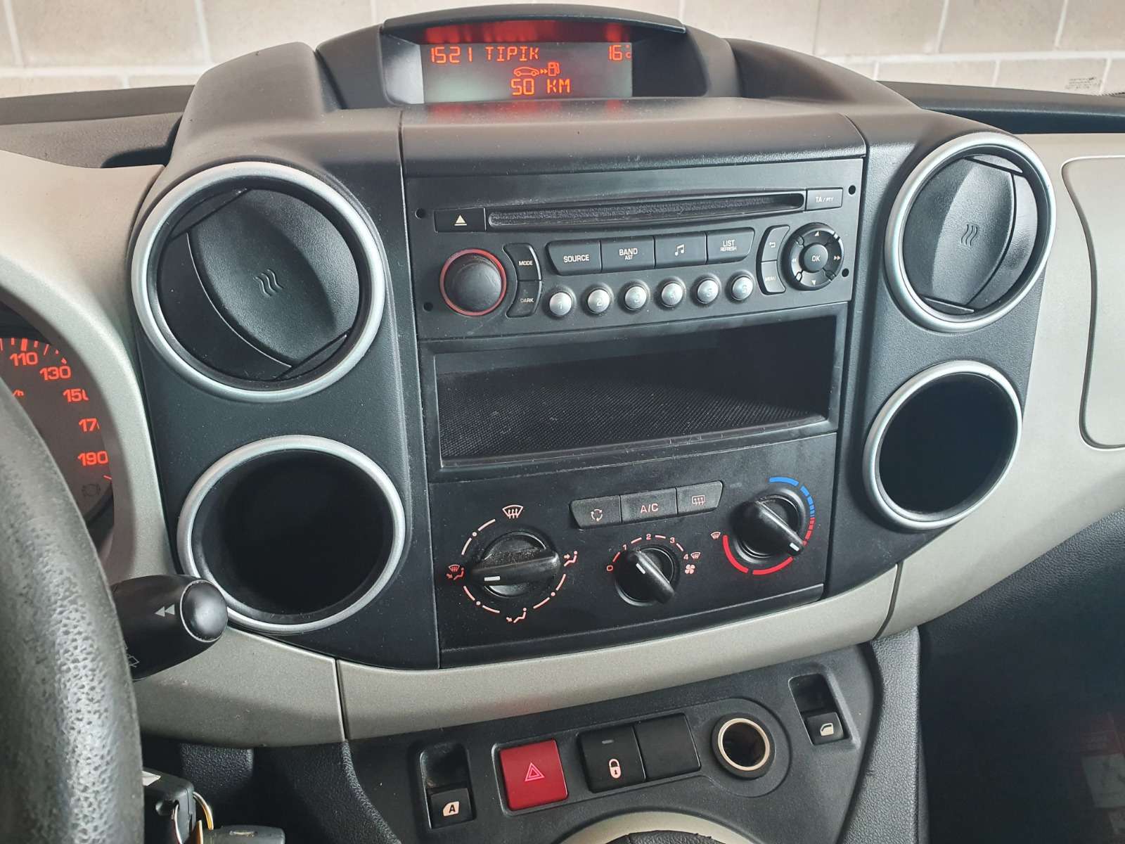 Peugeot Partner 🟢1.6 DIESEL - 1ER MAIN - FULL CARNET - CRUISE