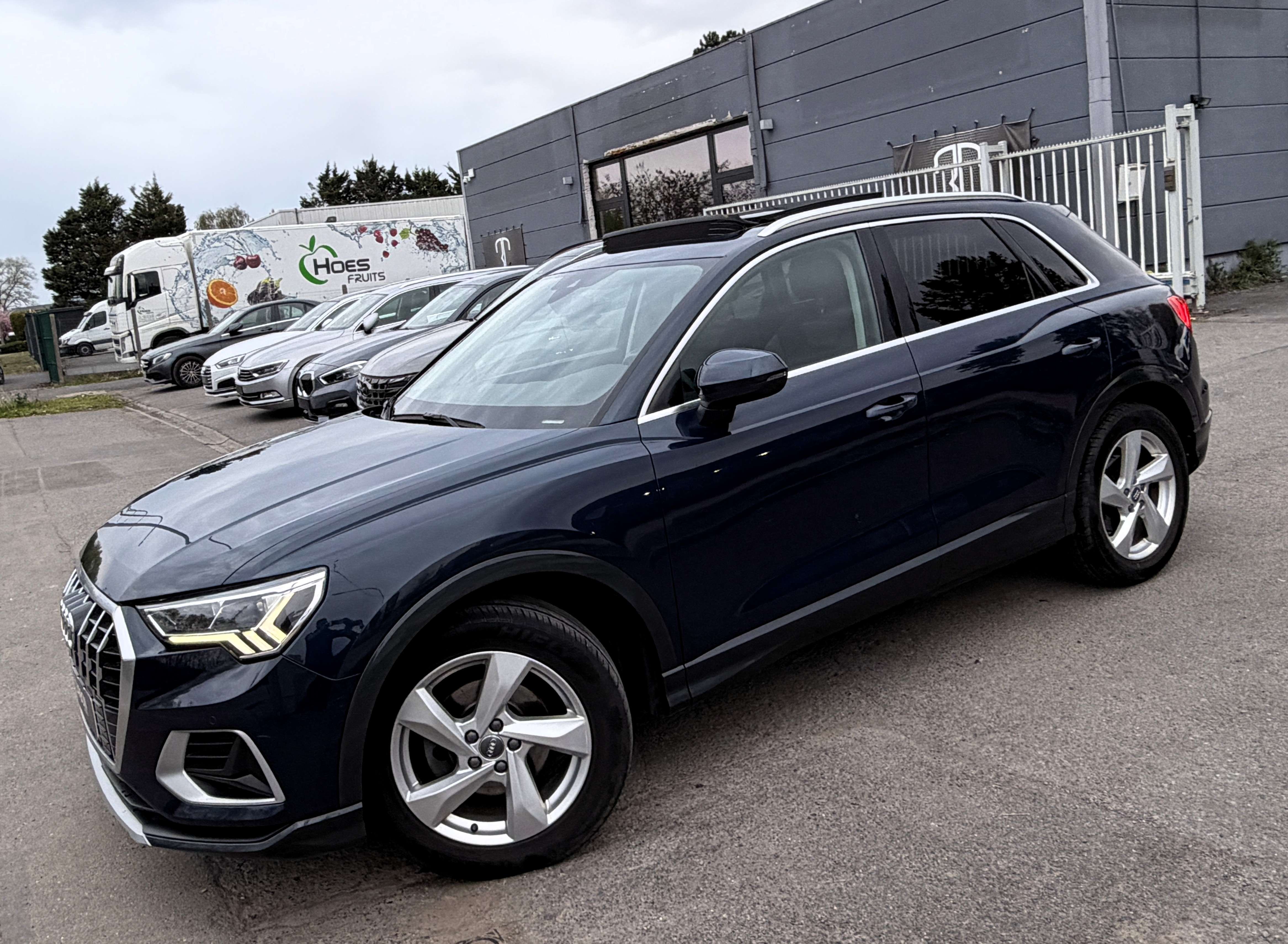 Audi Q3 35 TDi Business Edition Advanced S tron. PANO/NAVI/CAMERA/FULL LED