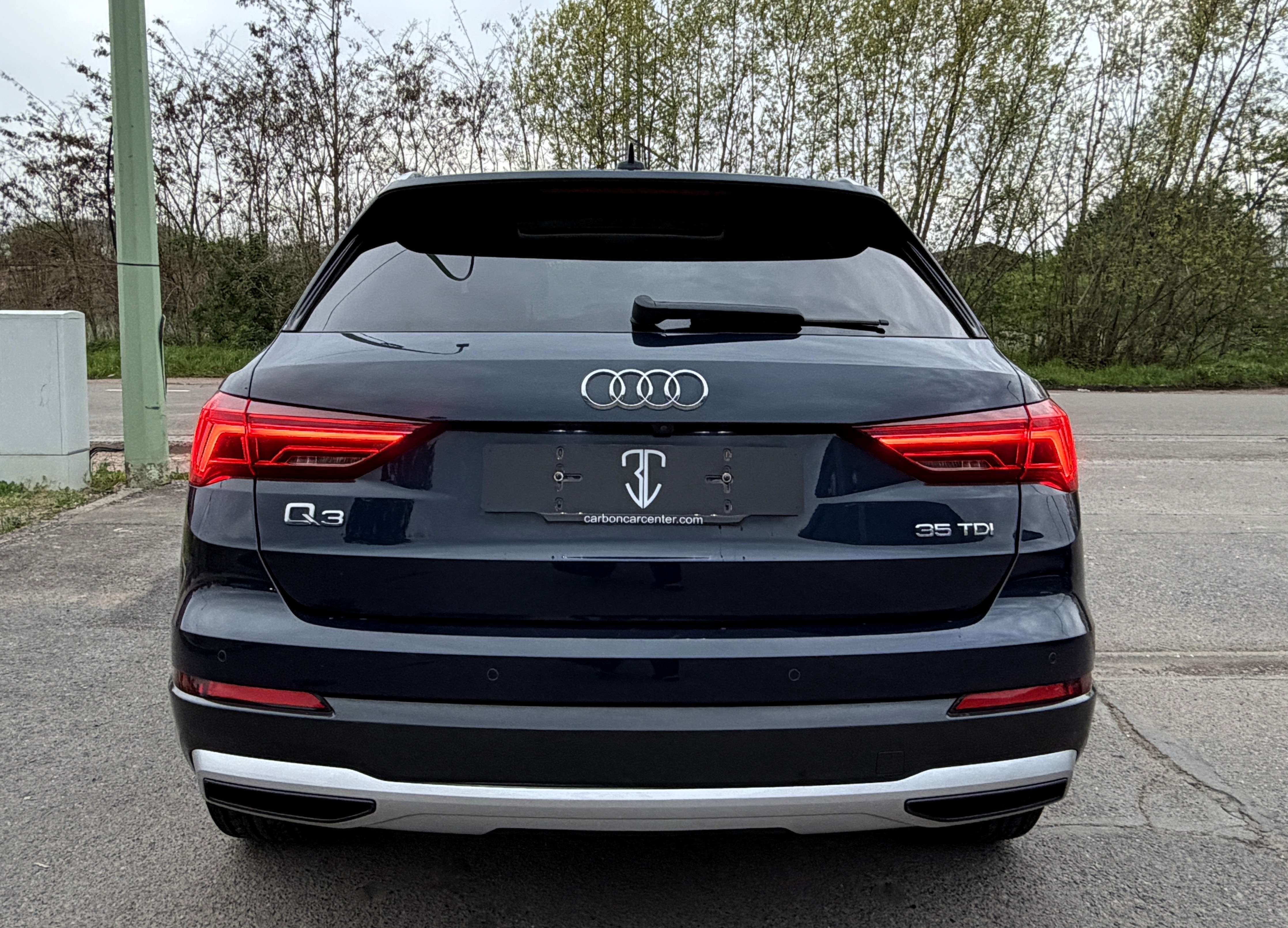 Audi Q3 35 TDi Business Edition Advanced S tron. PANO/NAVI/CAMERA/FULL LED