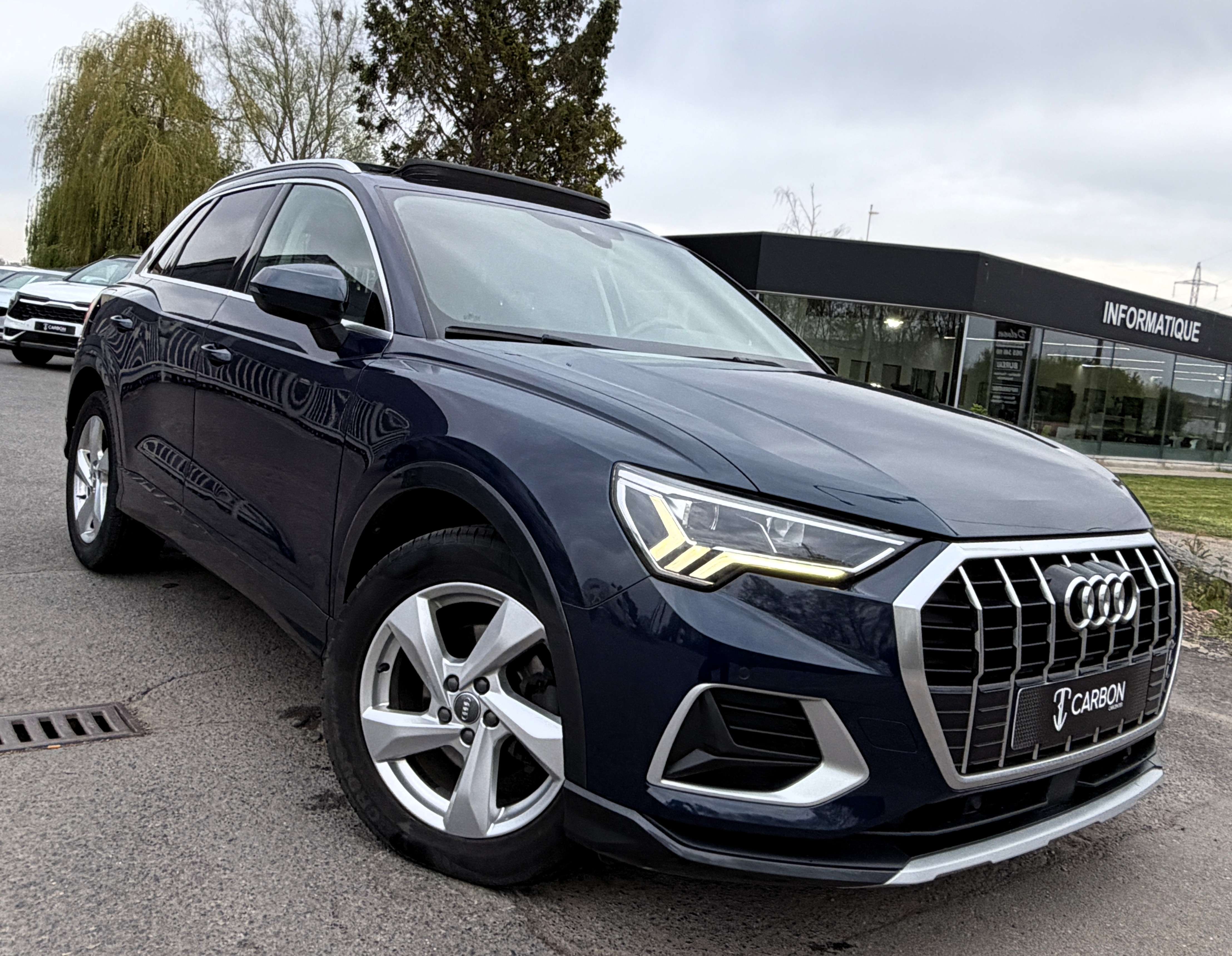 Audi Q3 35 TDi Business Edition Advanced S tron. PANO/NAVI/CAMERA/FULL LED