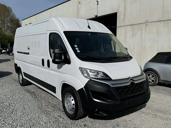Citroen Jumper 2.2 L4 - A/C - MEDIA - NAVI - CAM - 6 PORTES - EU6d-isc