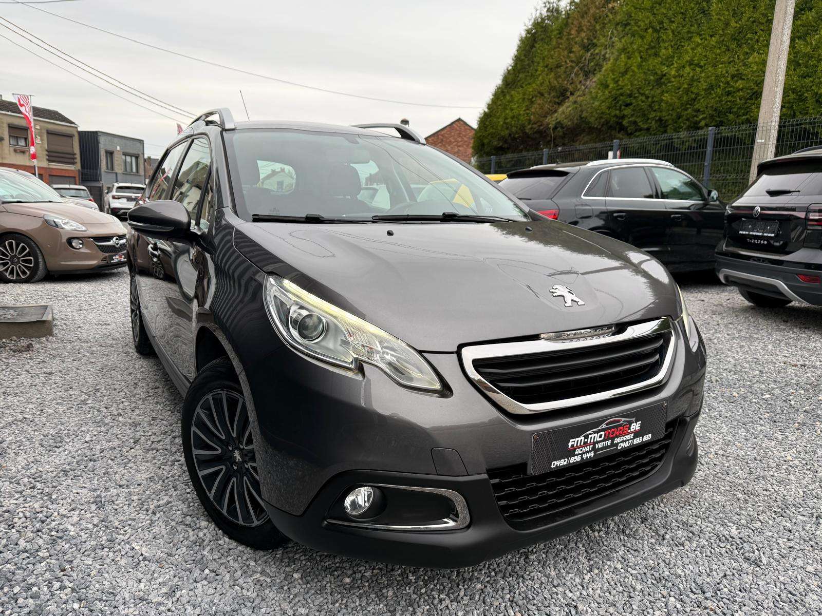 Peugeot 2008 2008 1.2i Active S / 1e Main /  GPS / Entretien + CT + Garantie 1 an (Historique complet)