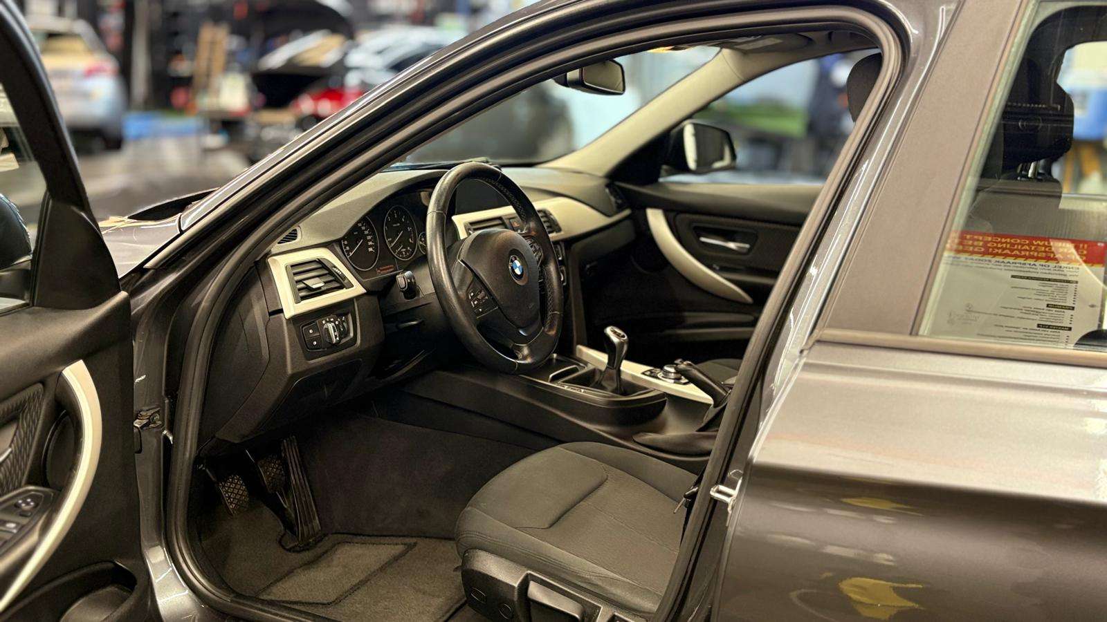 BMW 318 d Touring bj. 2015 Euro 6