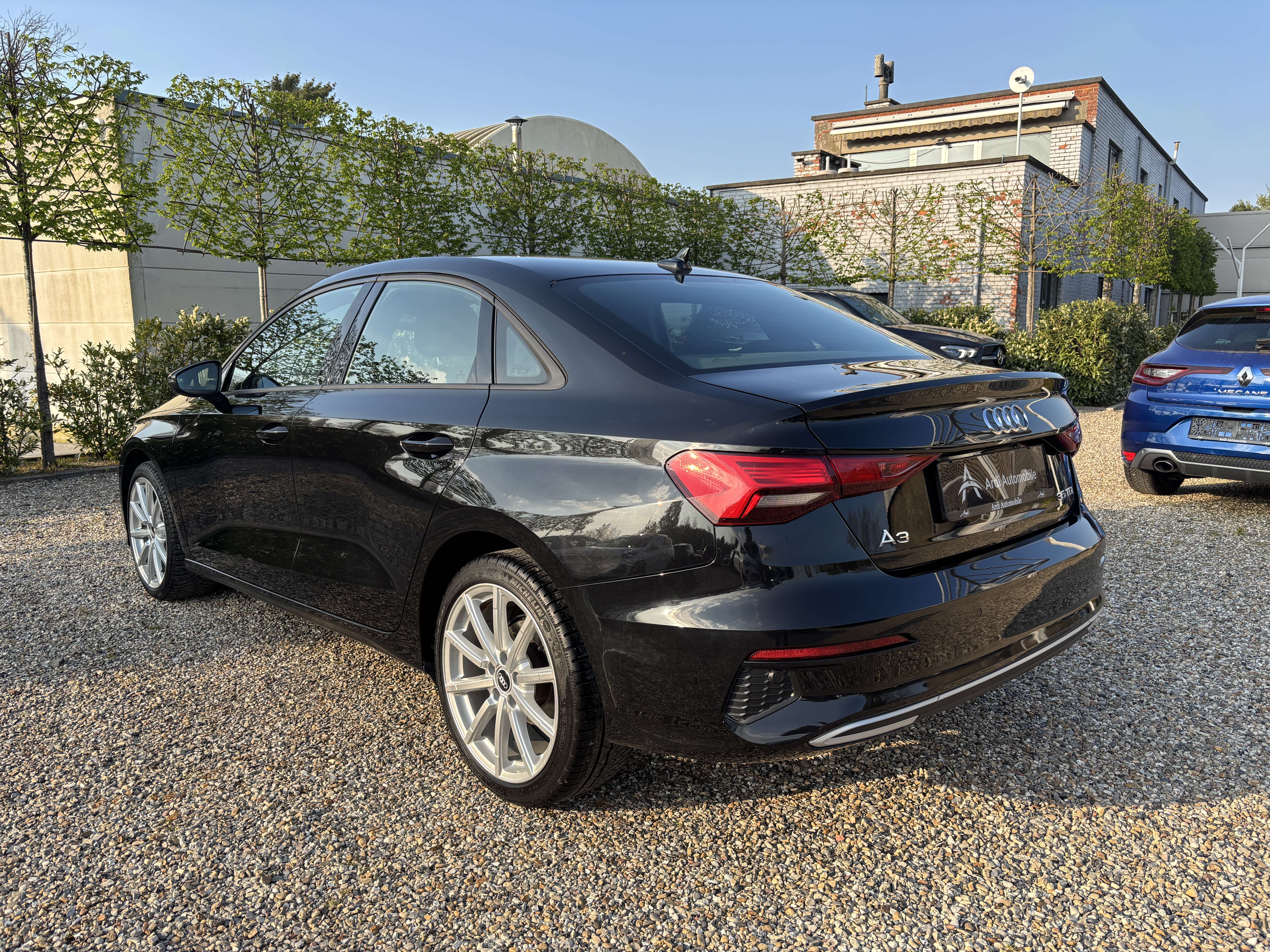 Audi A3 2.0 TDi *CARPLAY*SIEGE CHAUFF*XENON*LANE ASSIST*GARANTIE*