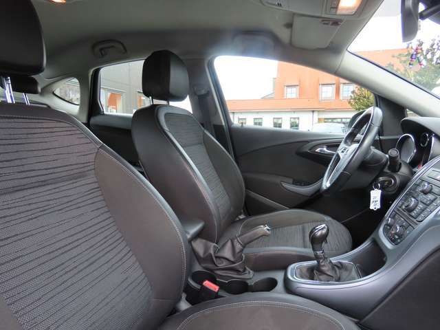 Opel Astra Astra 1.6 CDTi ecoFLEX Cosmo EURO 6b
