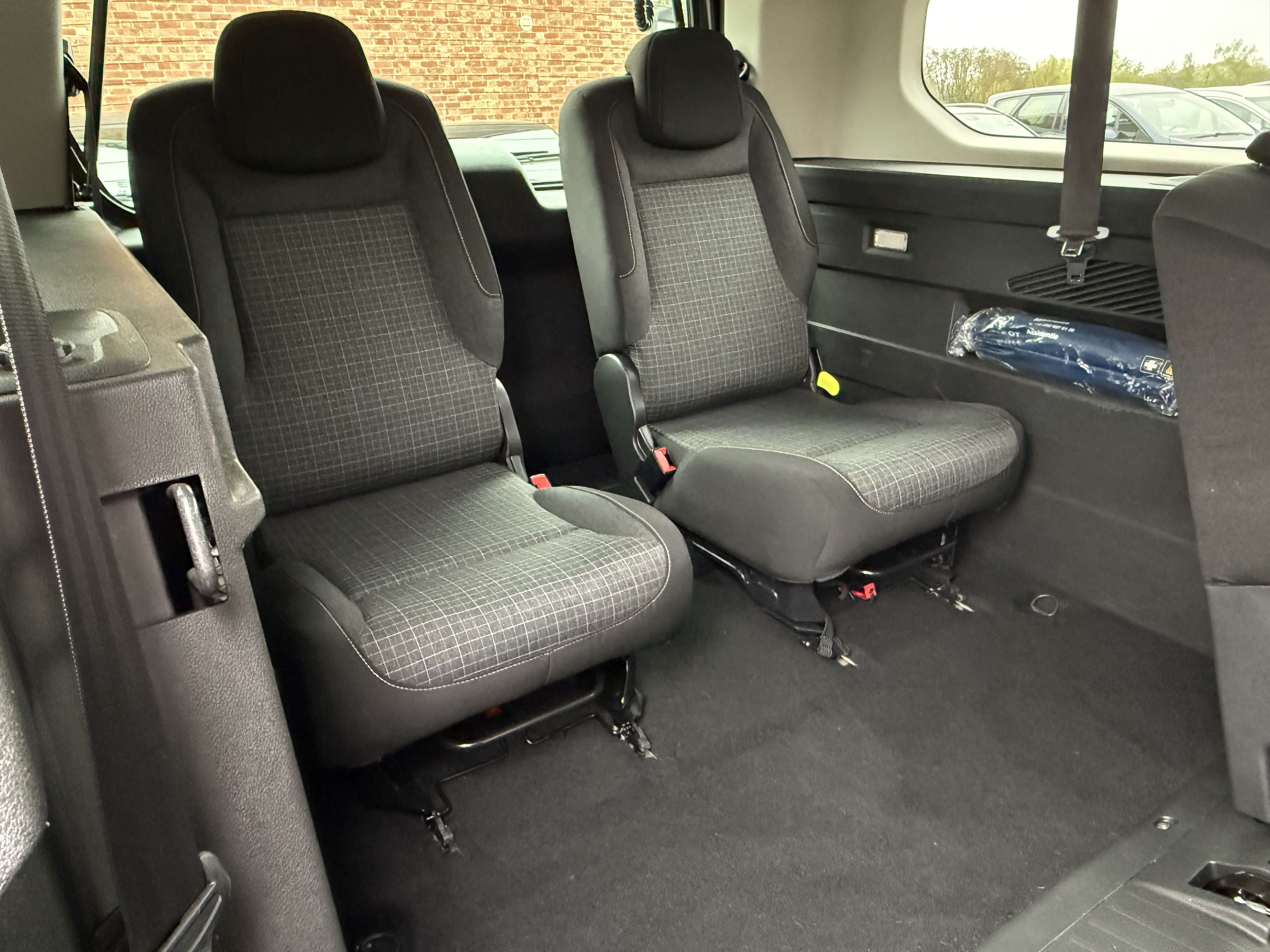 Peugeot Rifter Rifter 1.5 BlueHDi Long GT Line 7 Places ///