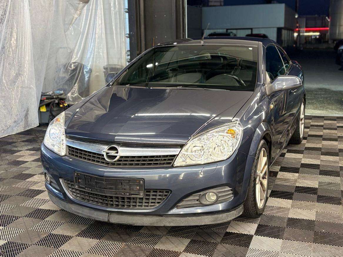 Opel Astra TwinTop 1.6i Cabrio bj. 2008