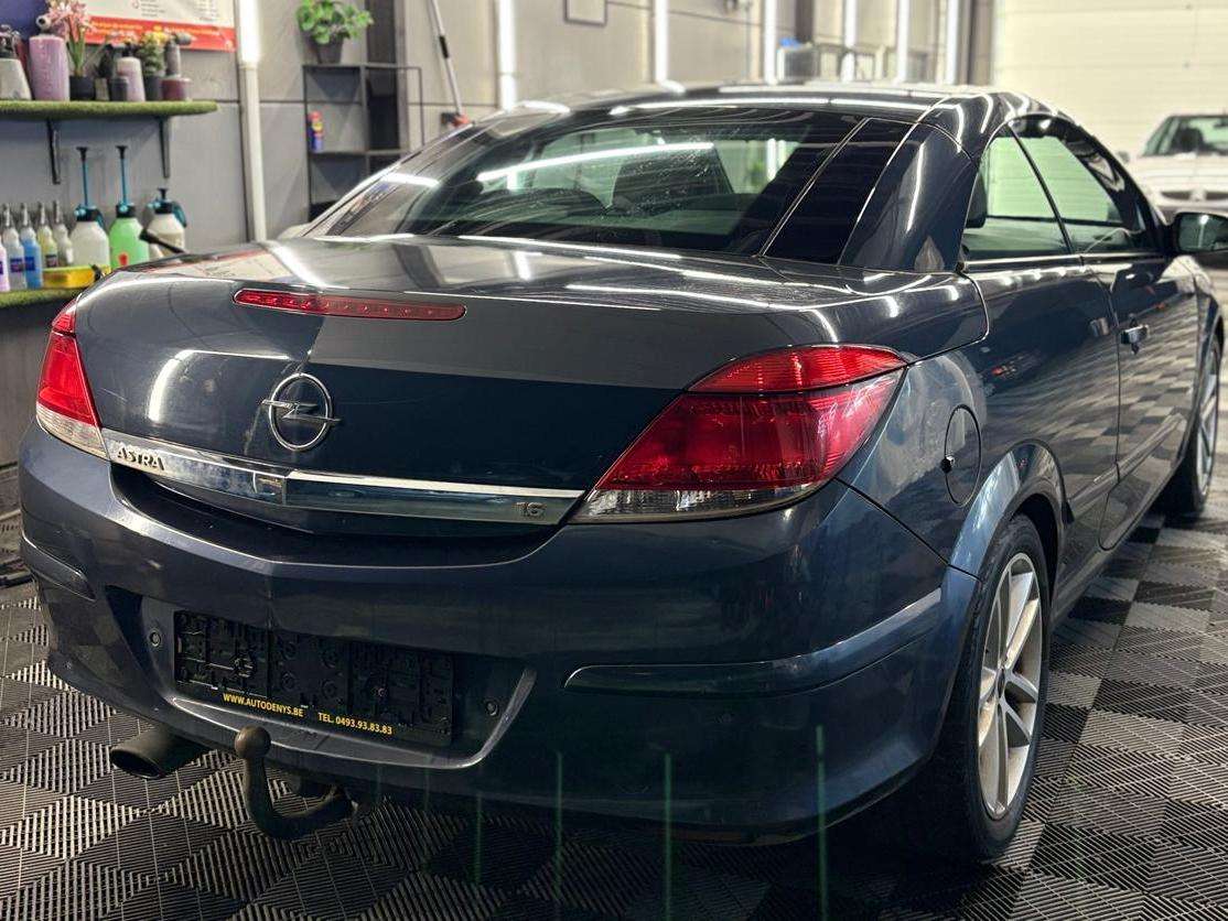 Opel Astra TwinTop 1.6i Cabrio bj. 2008