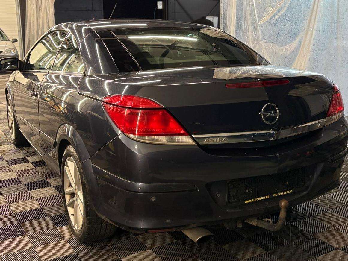 Opel Astra TwinTop 1.6i Cabrio bj. 2008